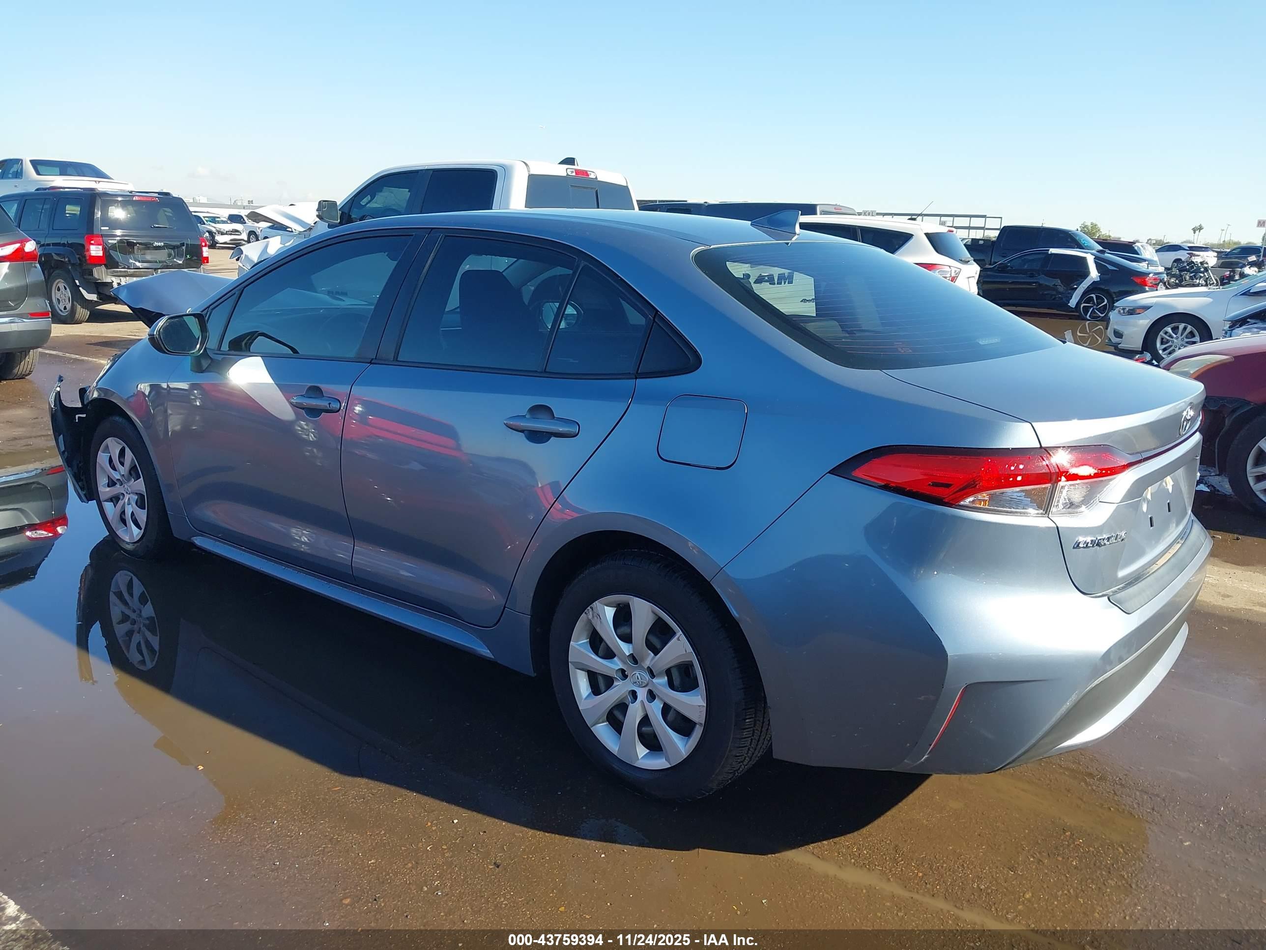 TOYOTA COROLLA image 3