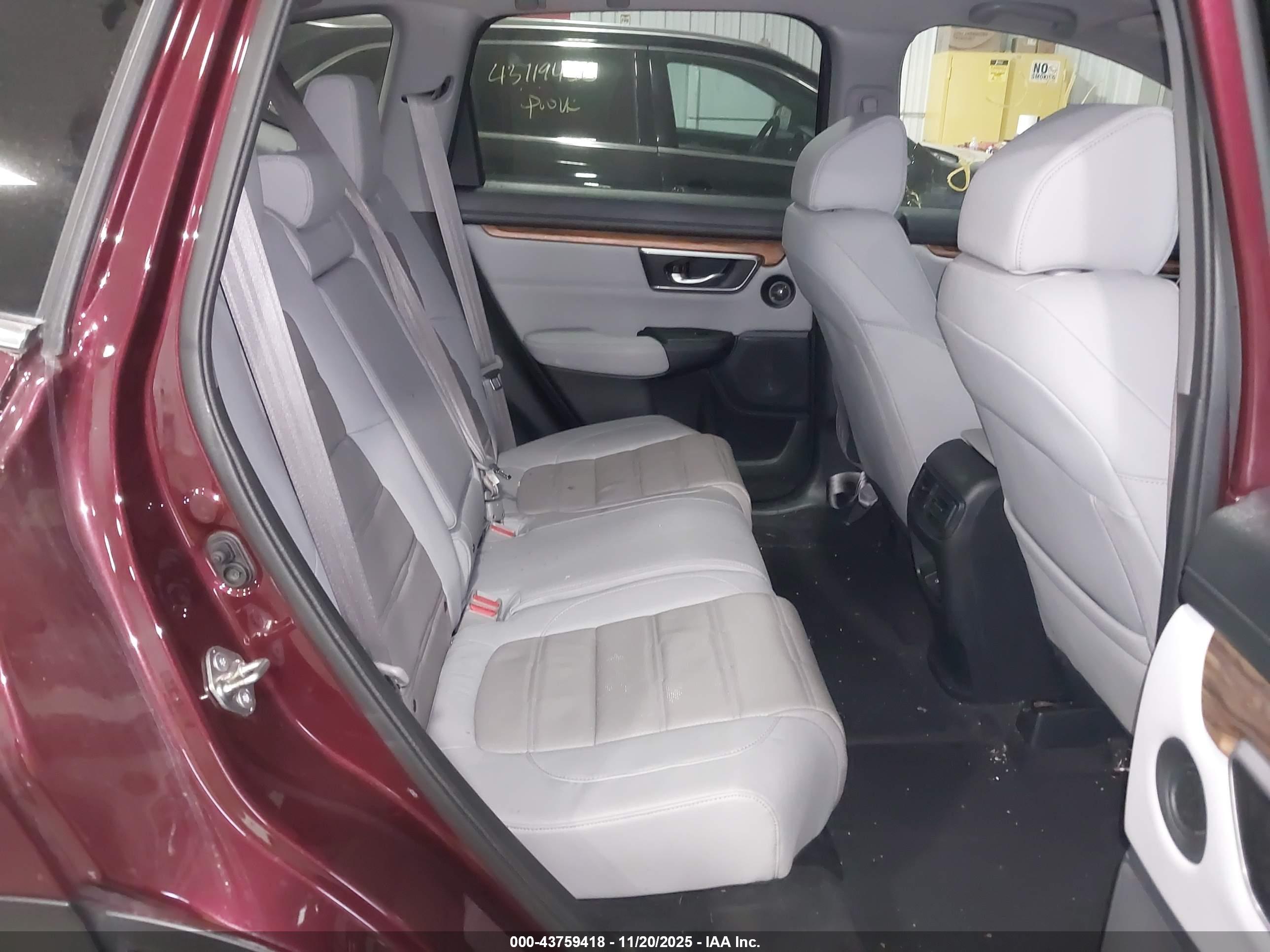 HONDA CR-V image 8