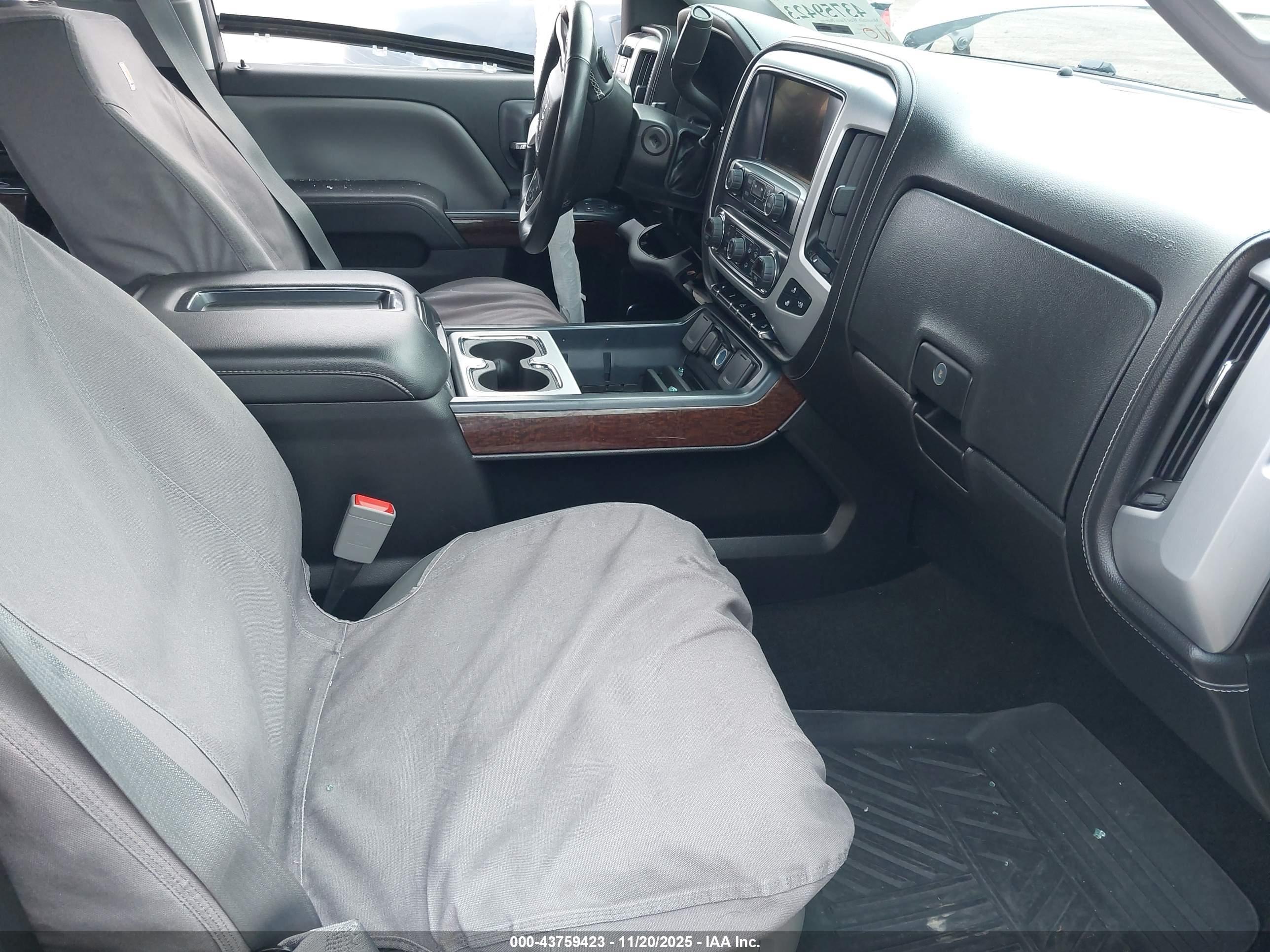 GMC SIERRA image 5