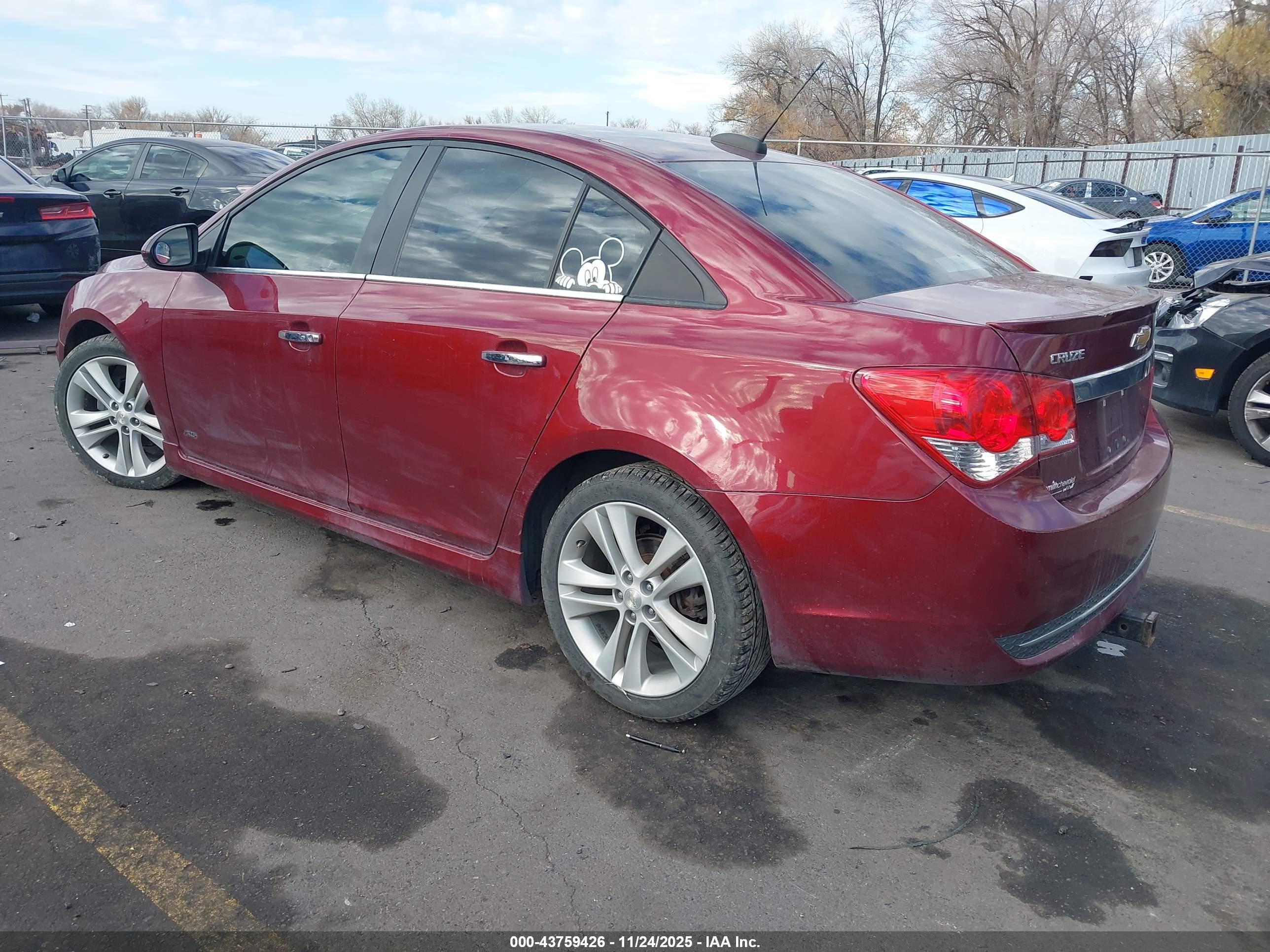 CHEVROLET CRUZE image 3