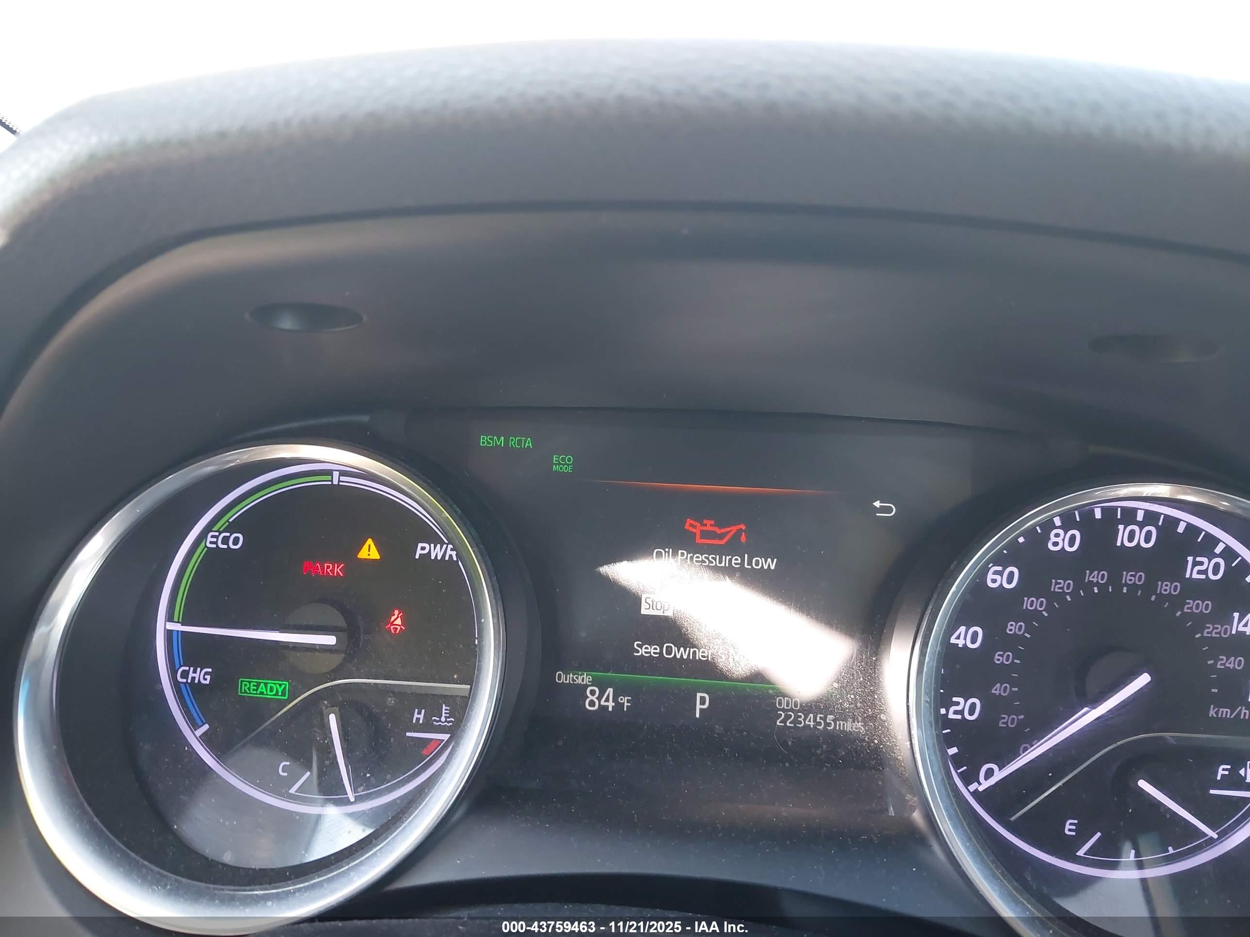 TOYOTA CAMRY image 7