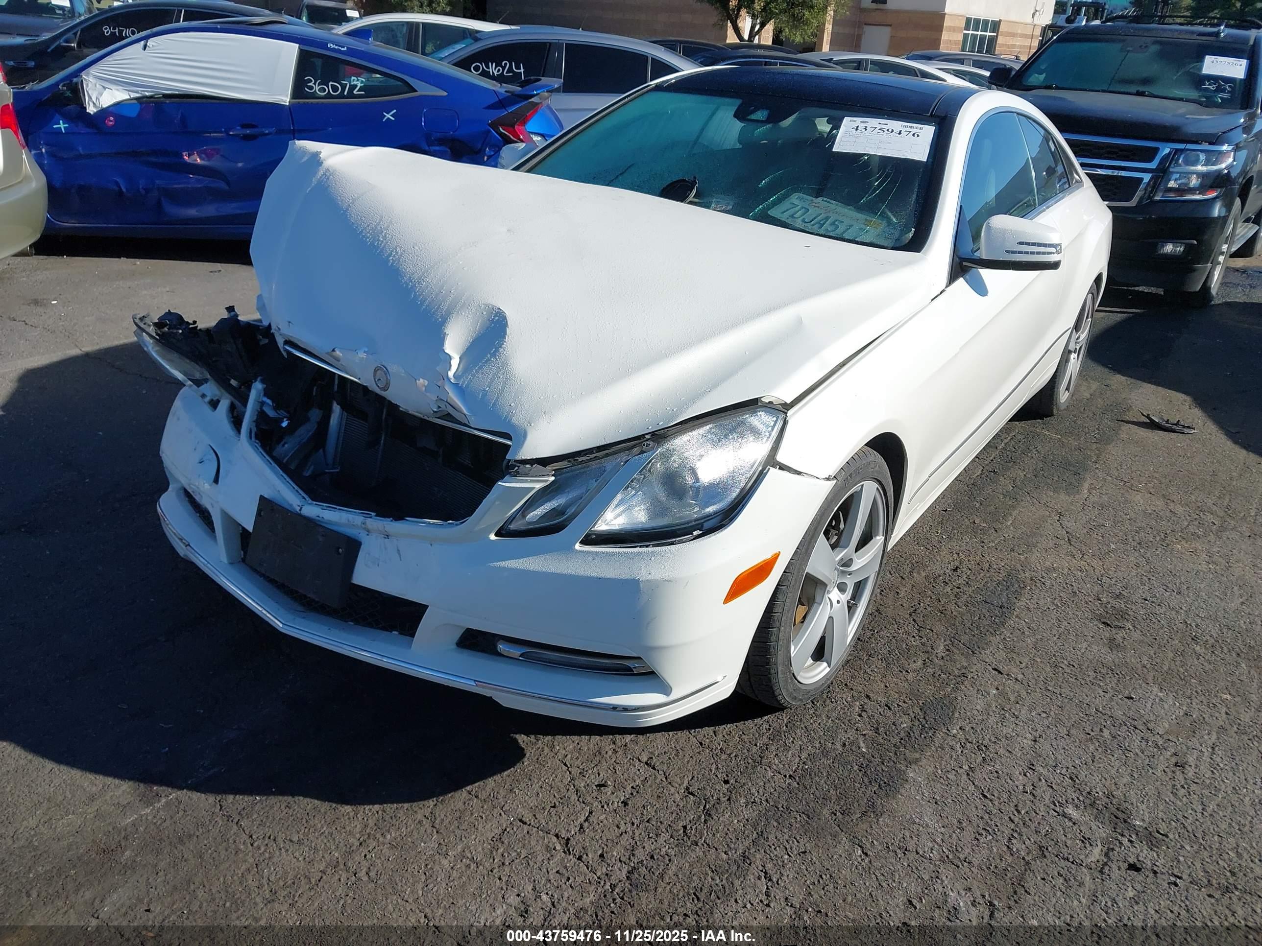 MERCEDES-BENZ E image 2