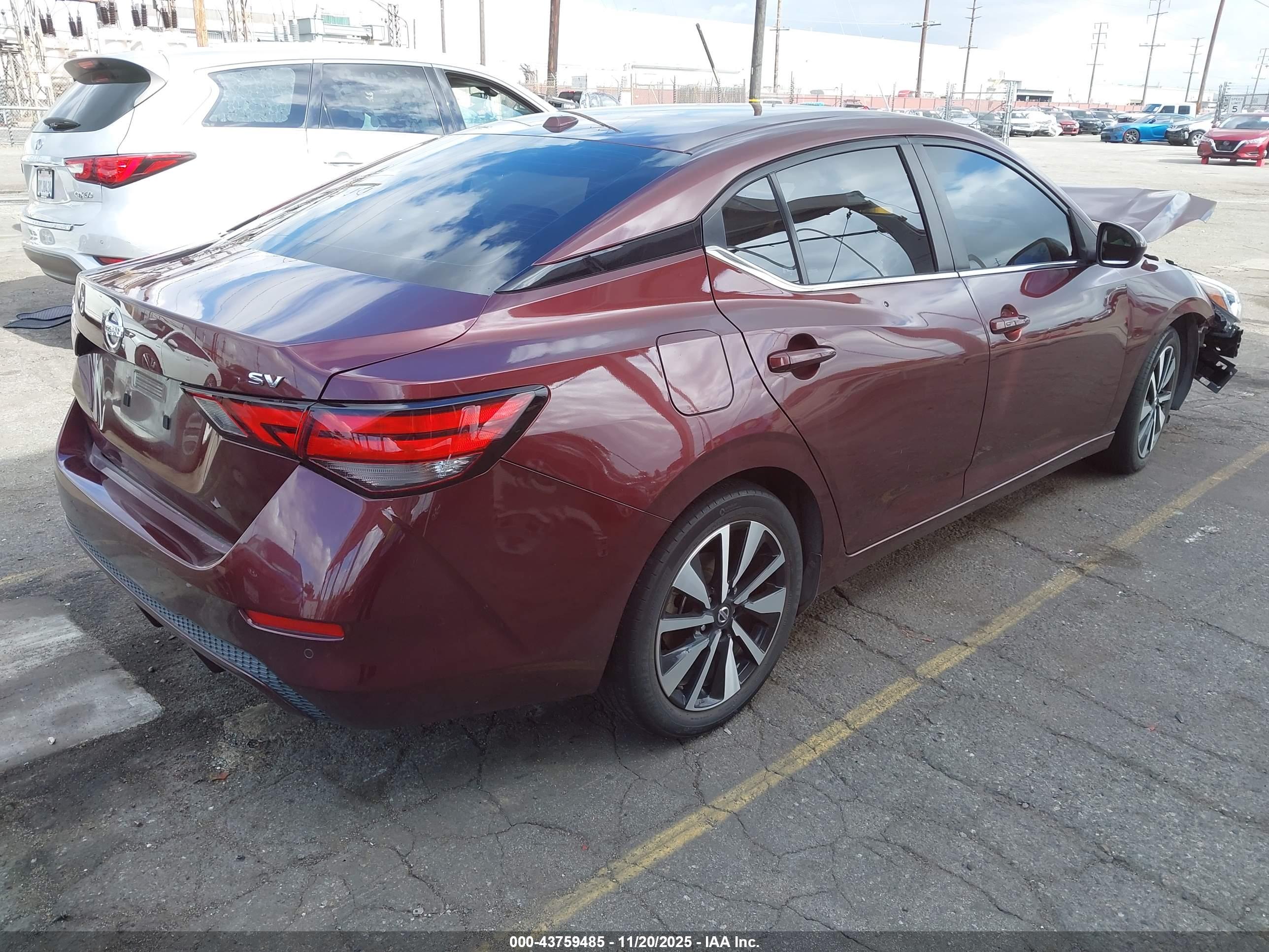 NISSAN SENTRA image 4