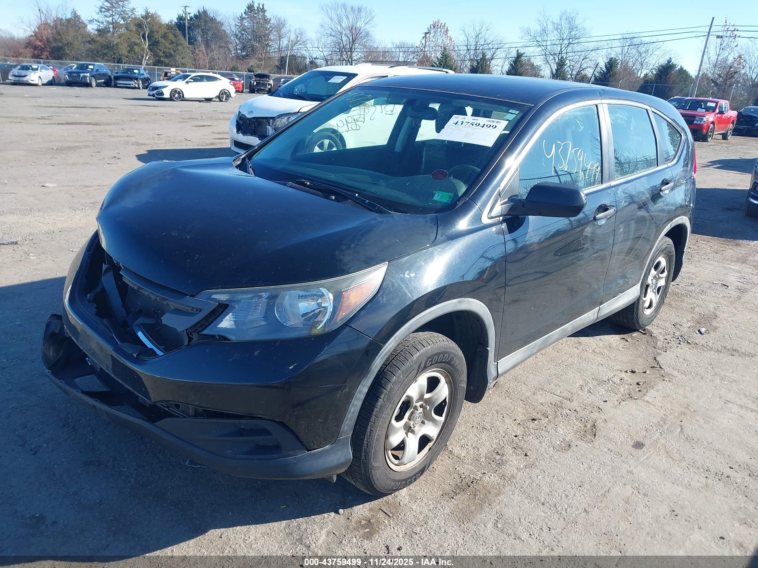 HONDA CR-V image 2