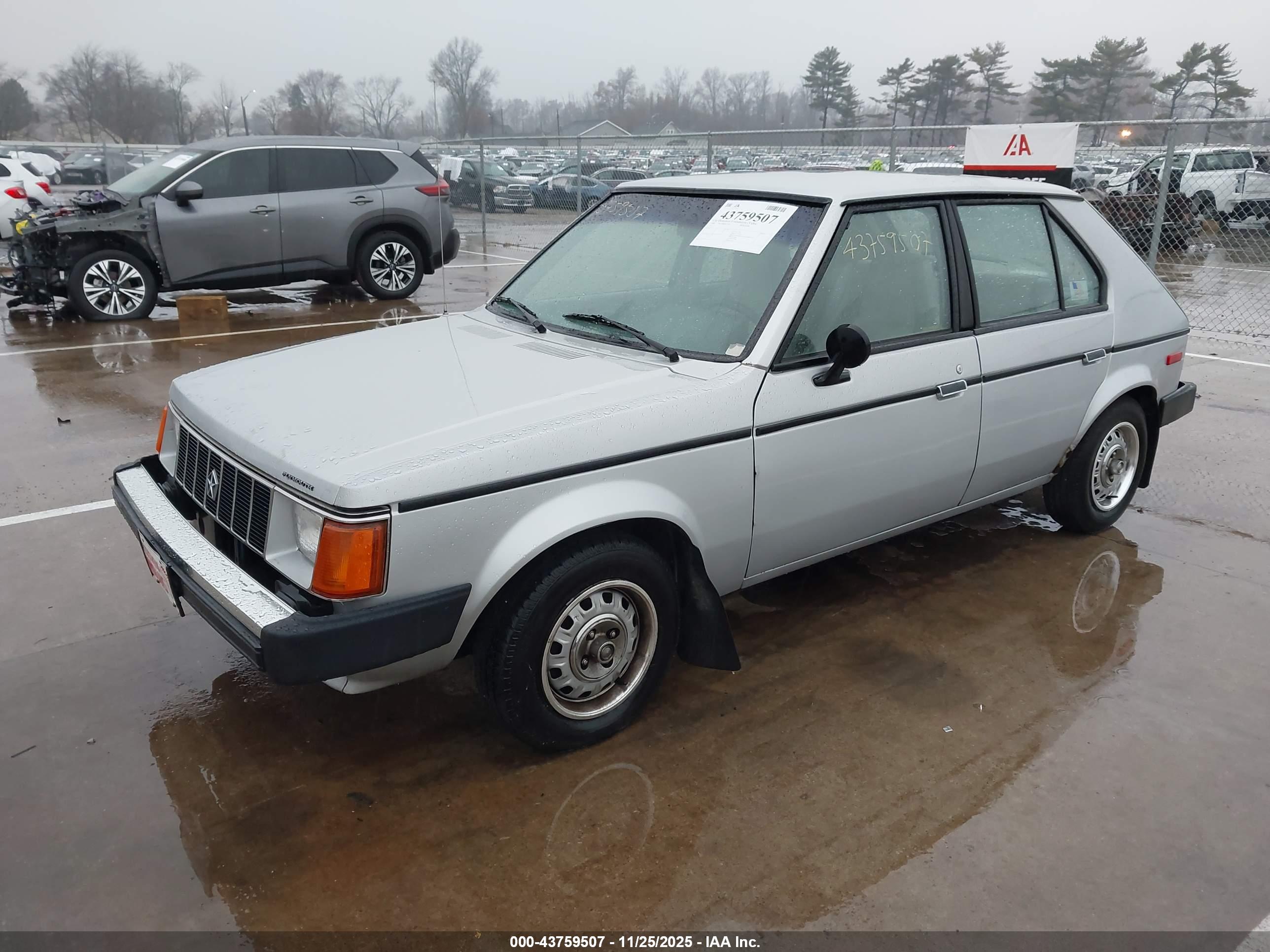 PLYMOUTH HORIZON image 2