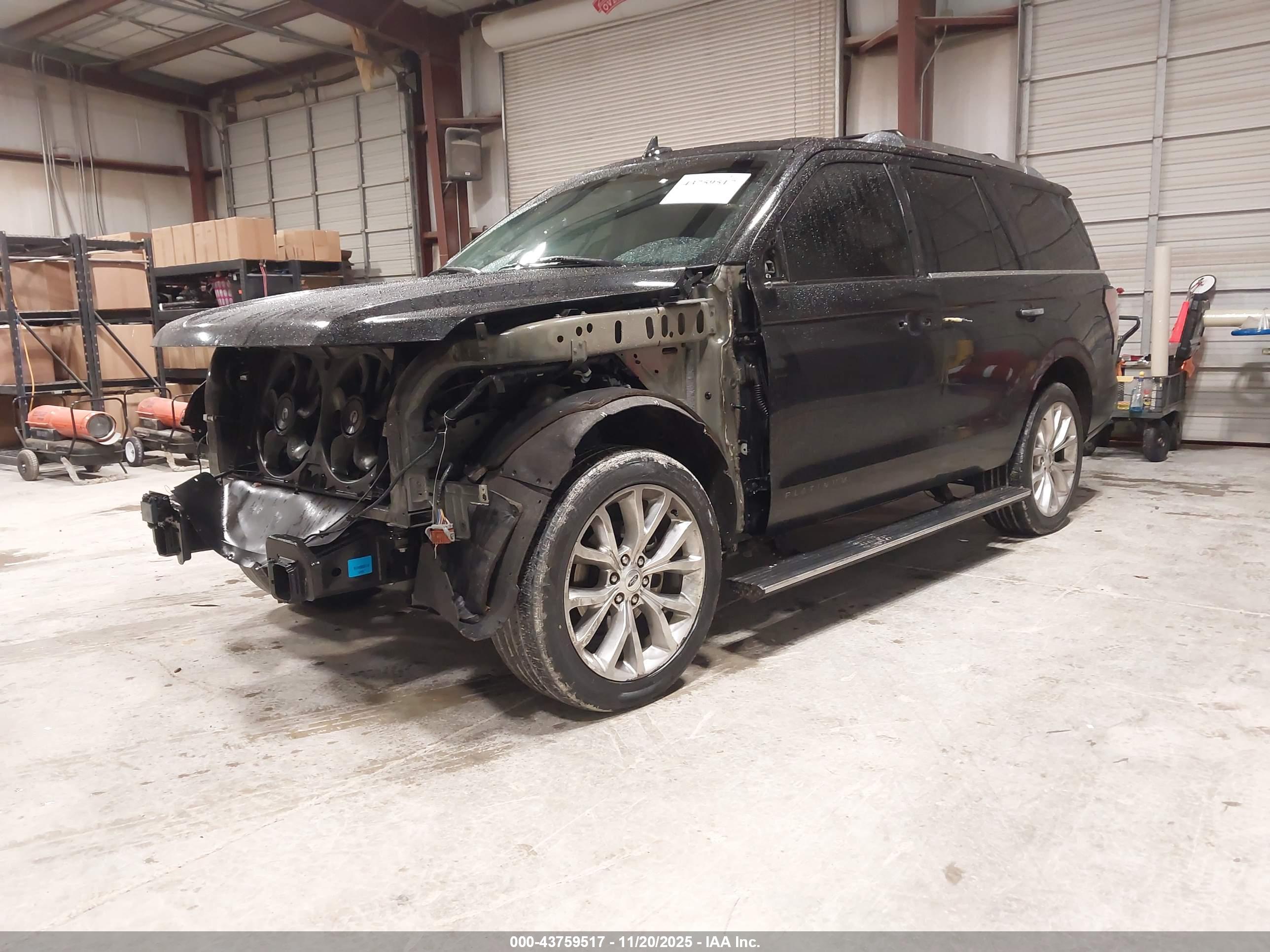 FORD EXPEDITION image 2