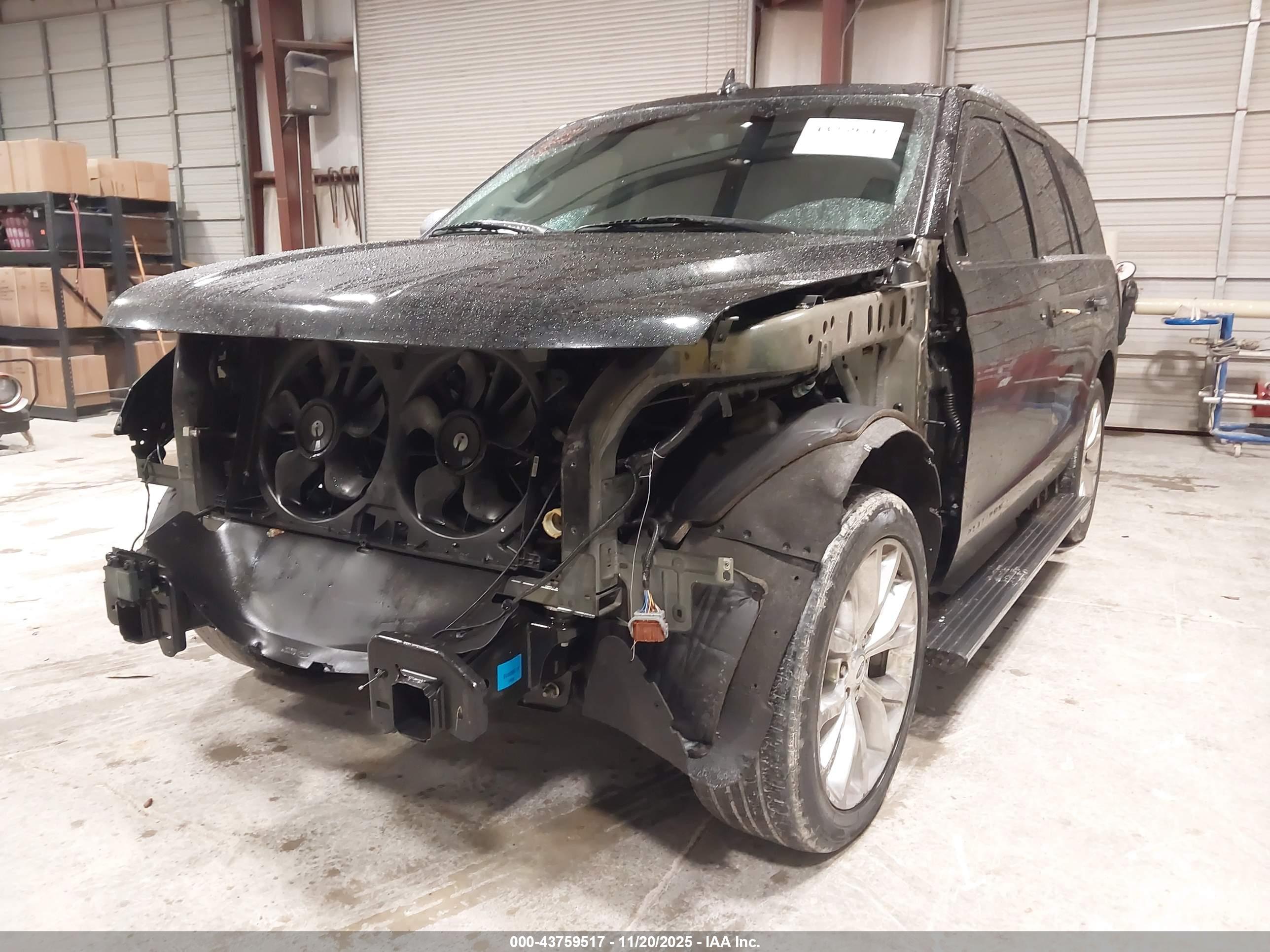 FORD EXPEDITION image 6