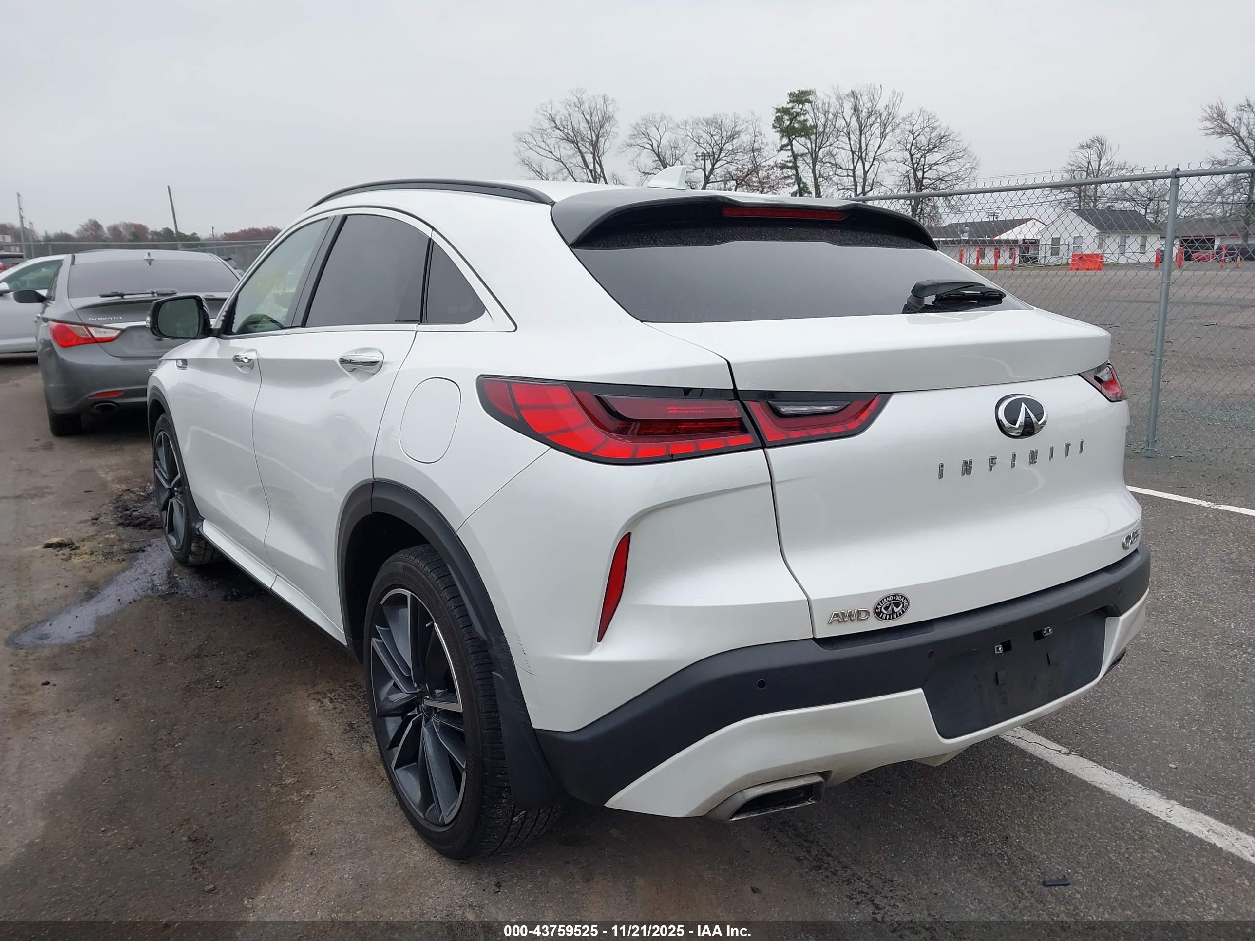 INFINITI QX55 image 3