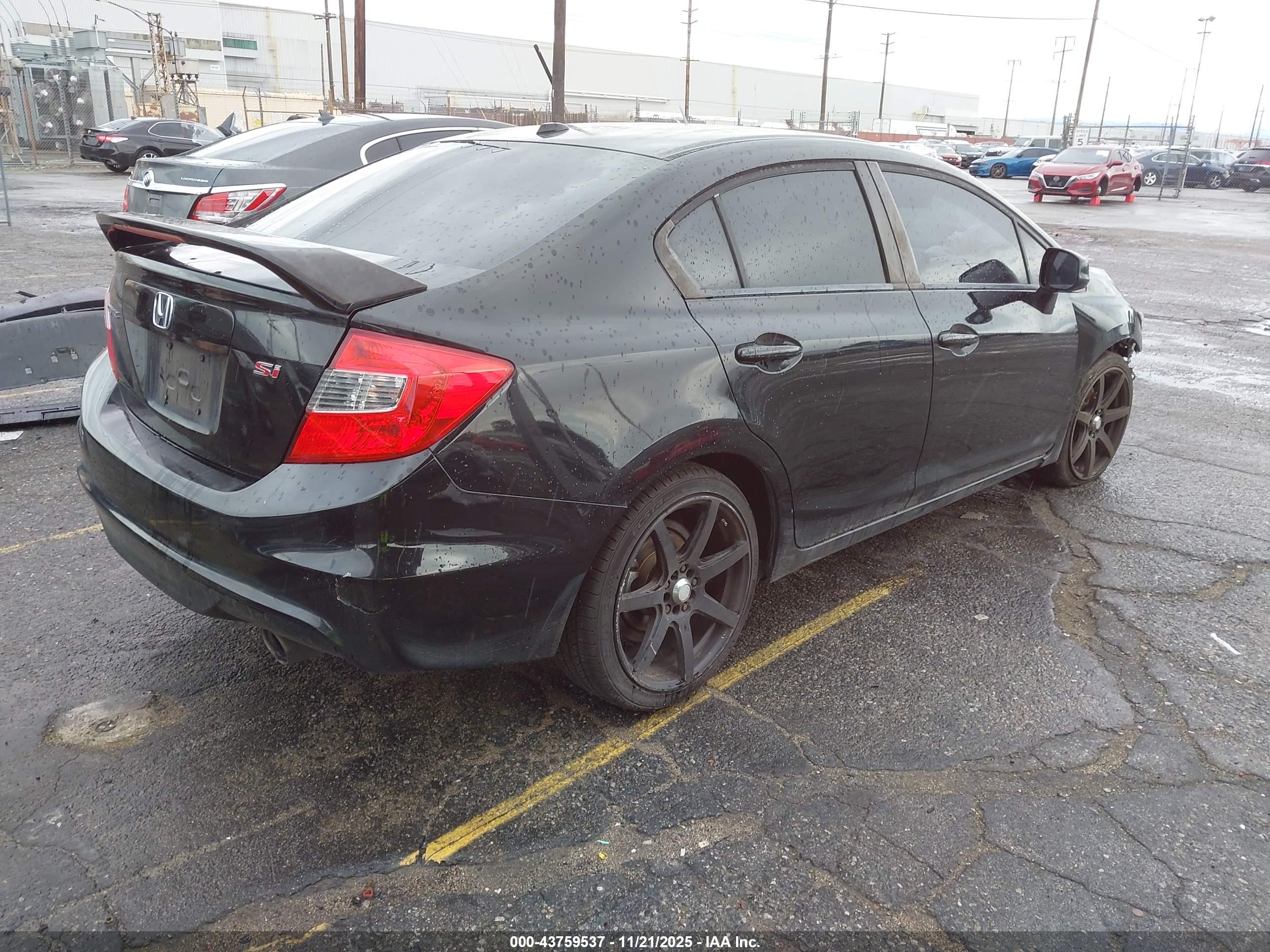 HONDA CIVIC image 4