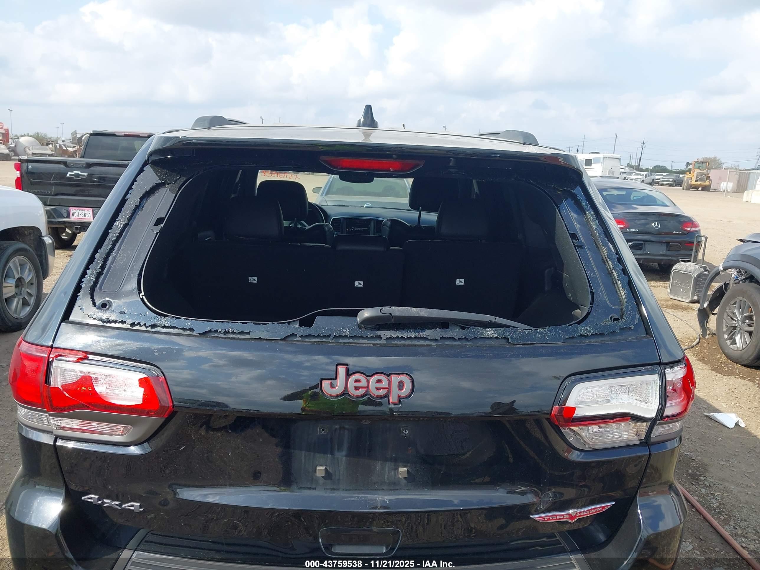 JEEP GRAND image 6