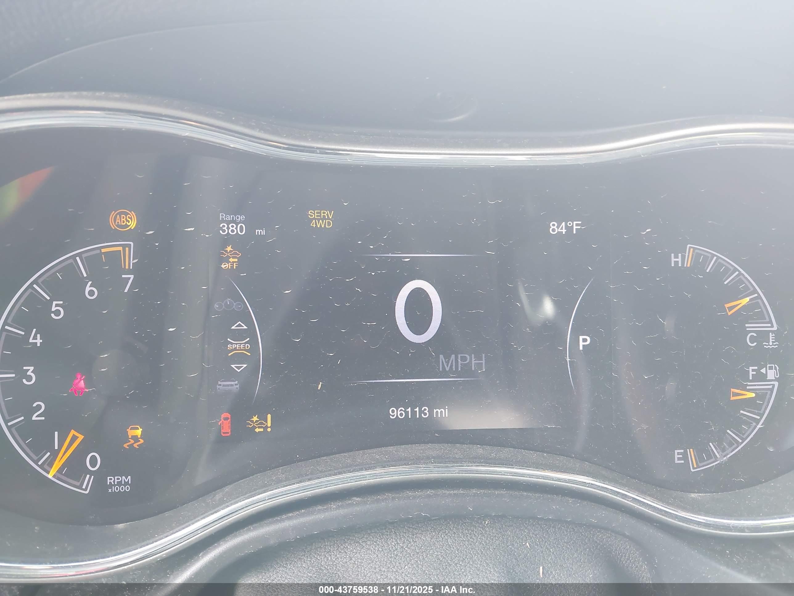JEEP GRAND image 7