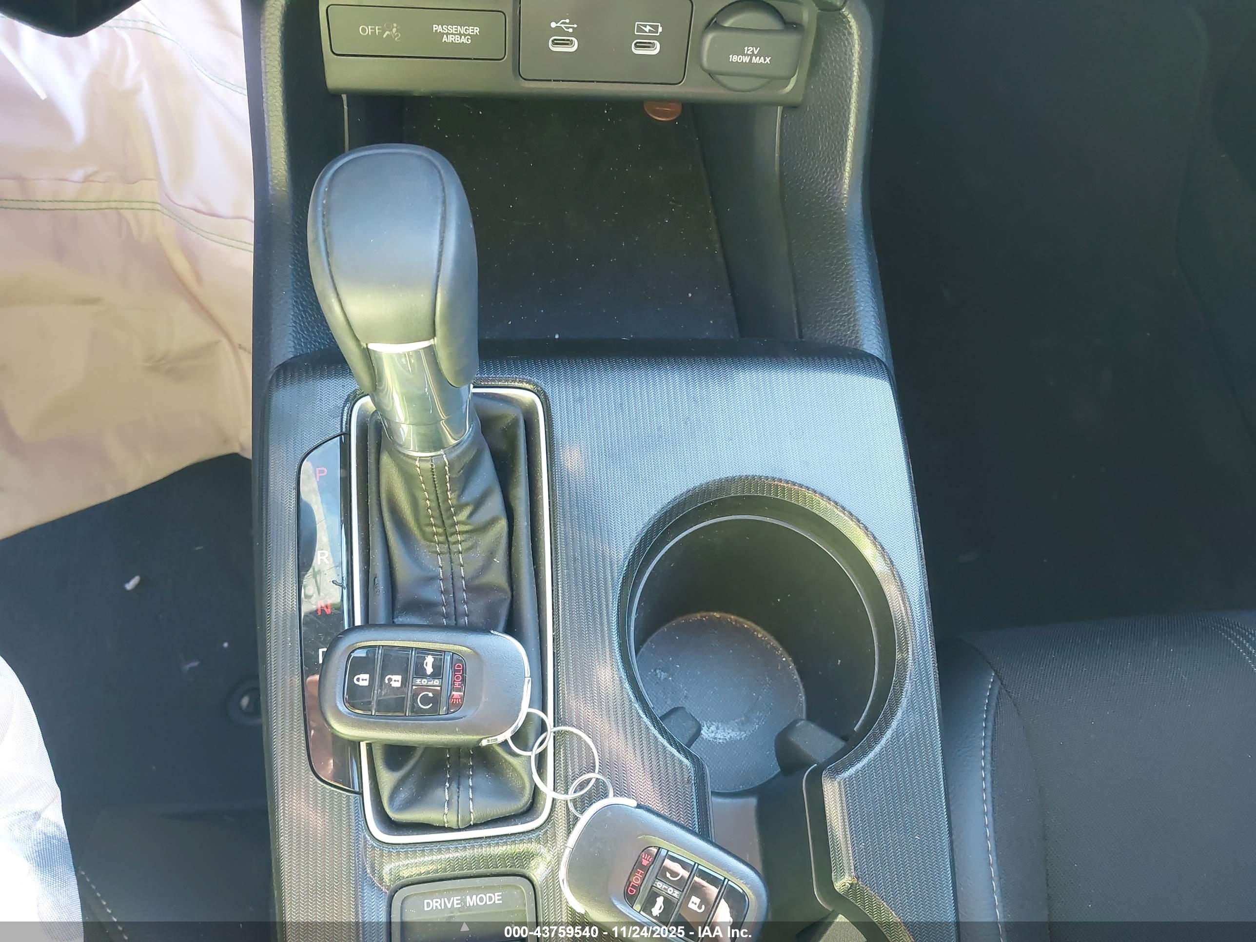 HONDA CIVIC image 11