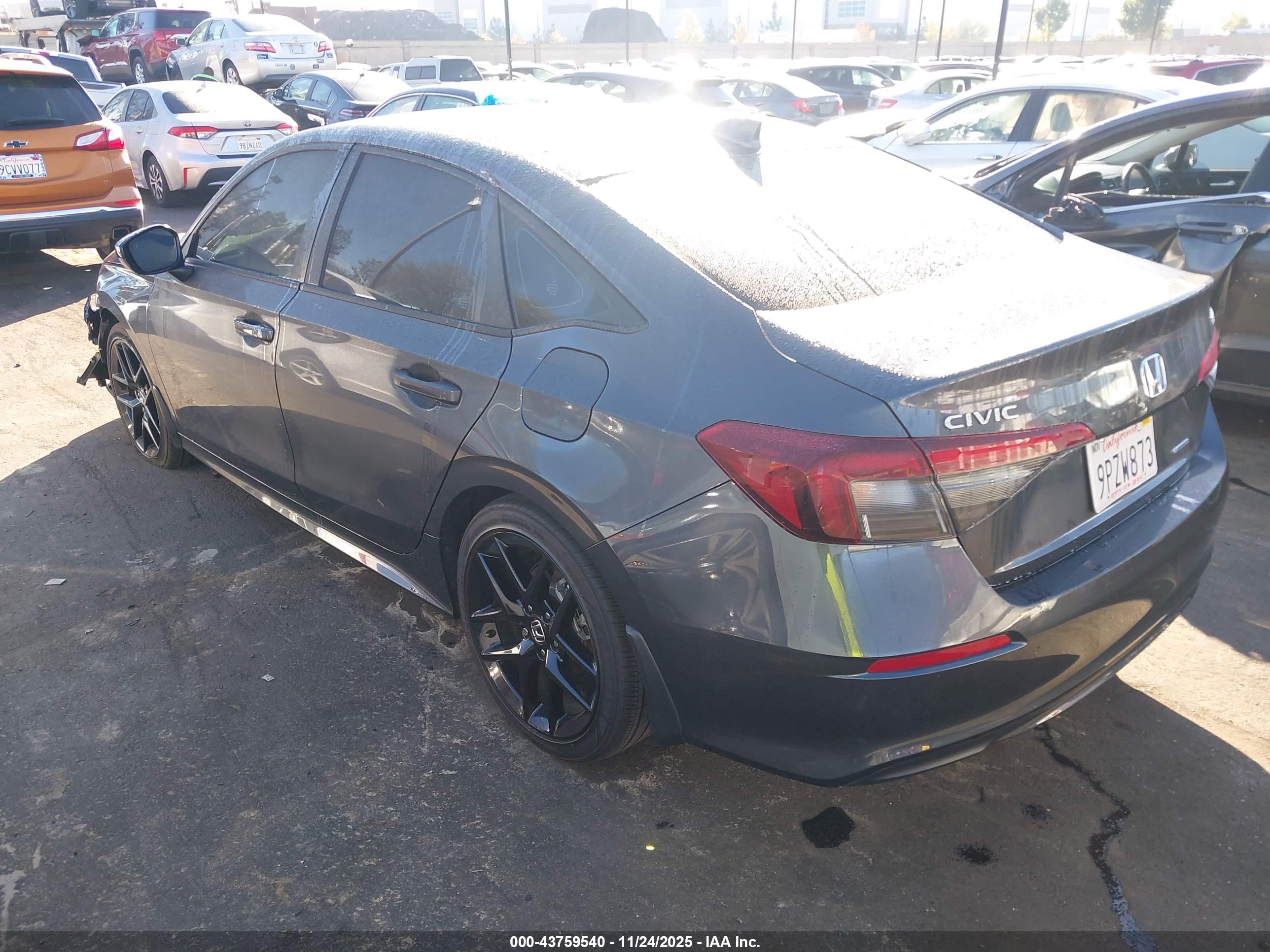HONDA CIVIC image 3