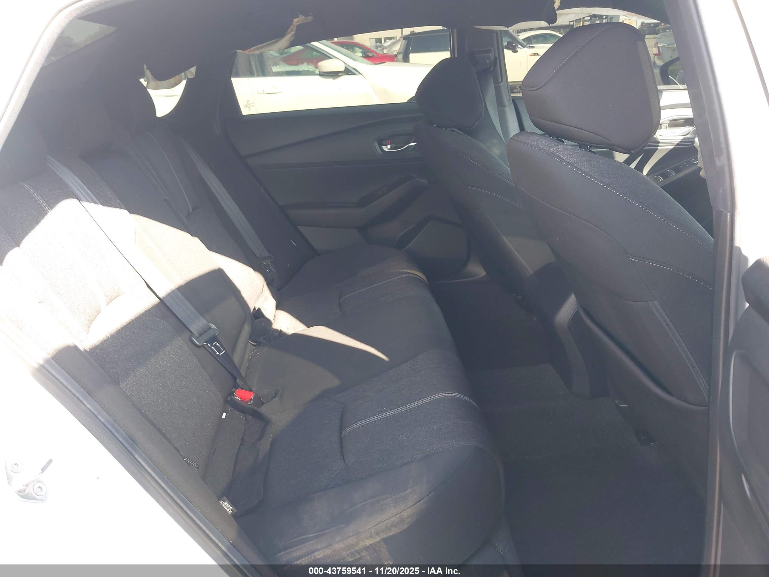HONDA ACCORD image 8