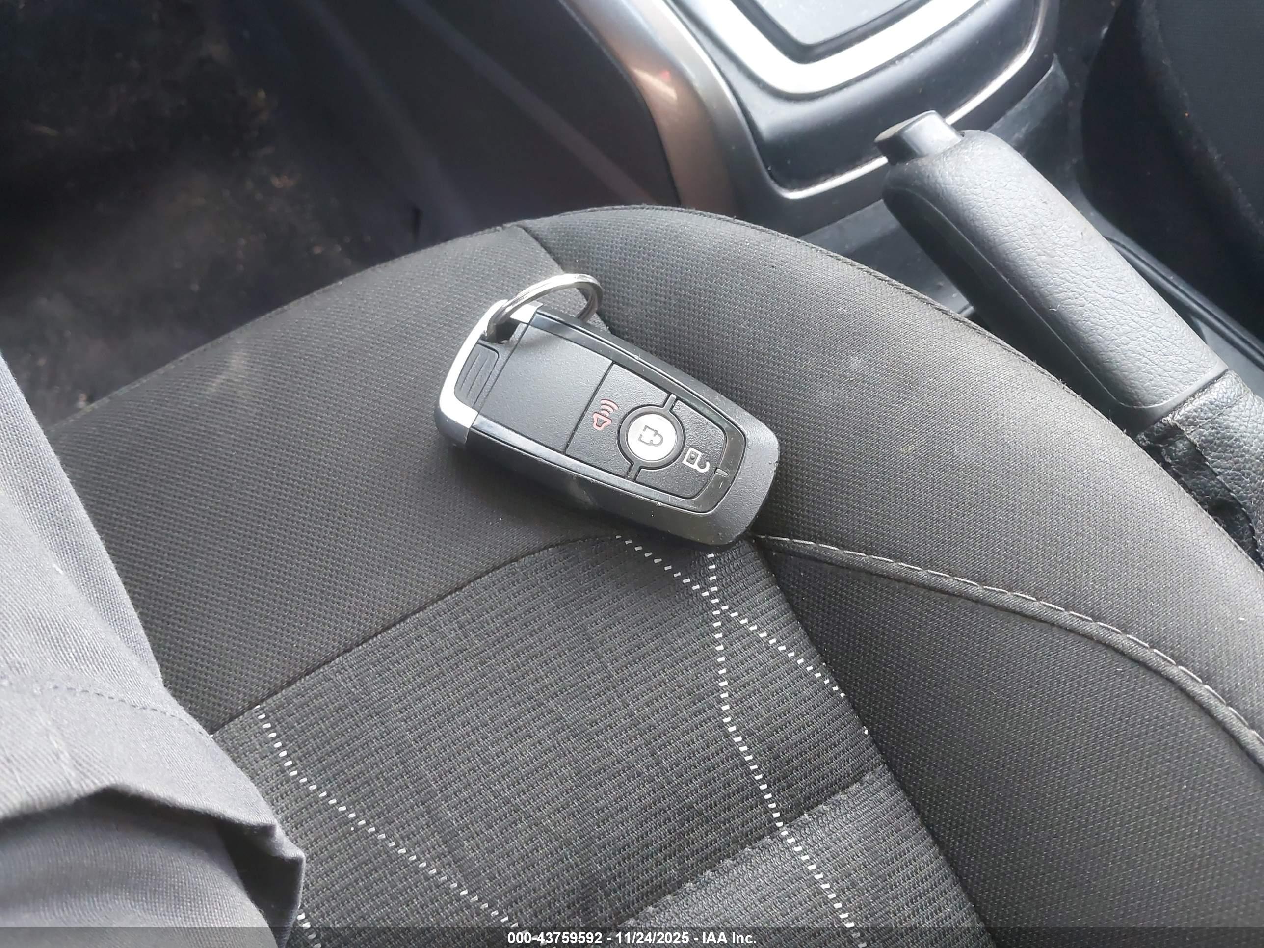 FORD ECOSPORT image 11