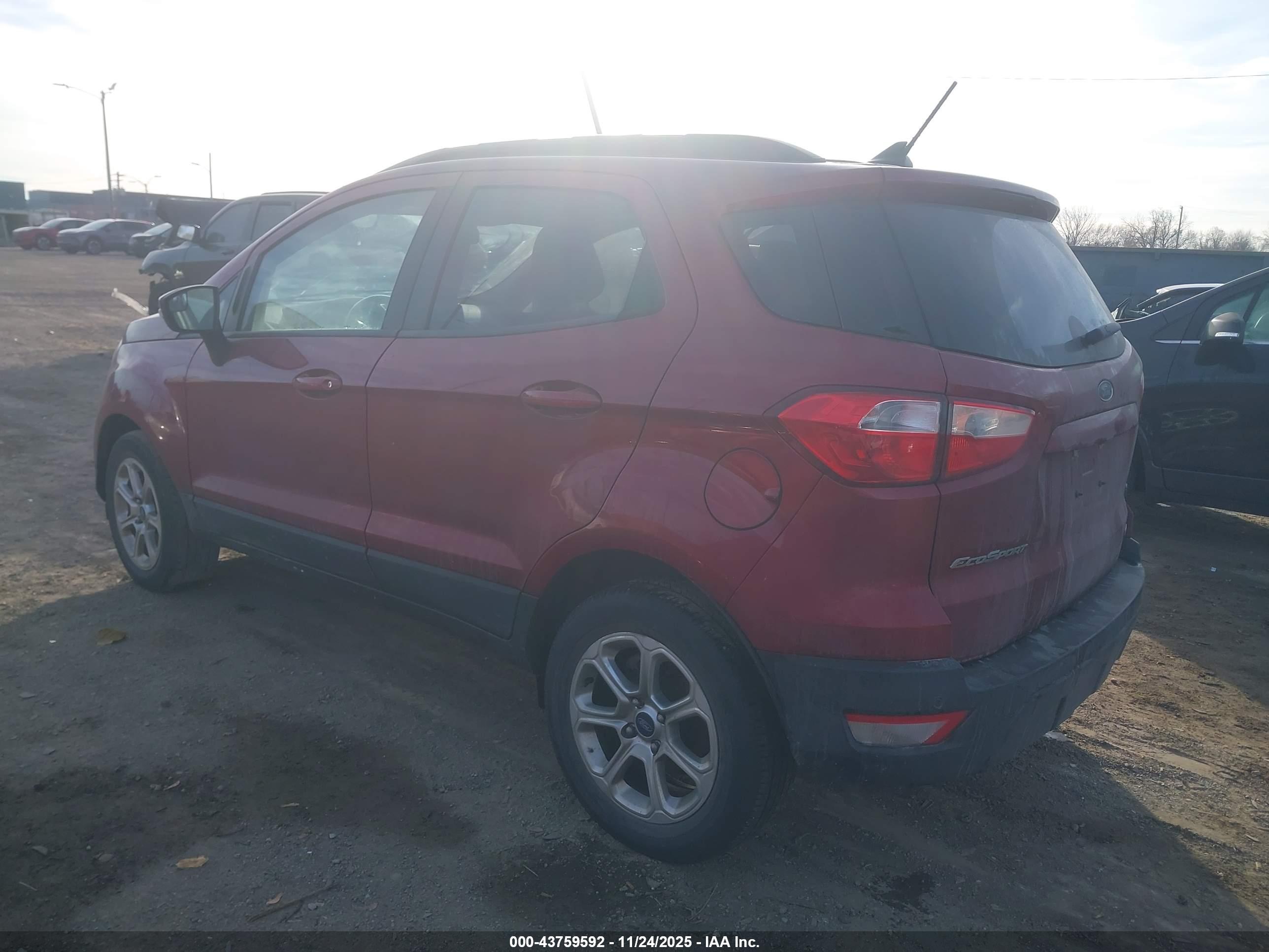 FORD ECOSPORT image 3