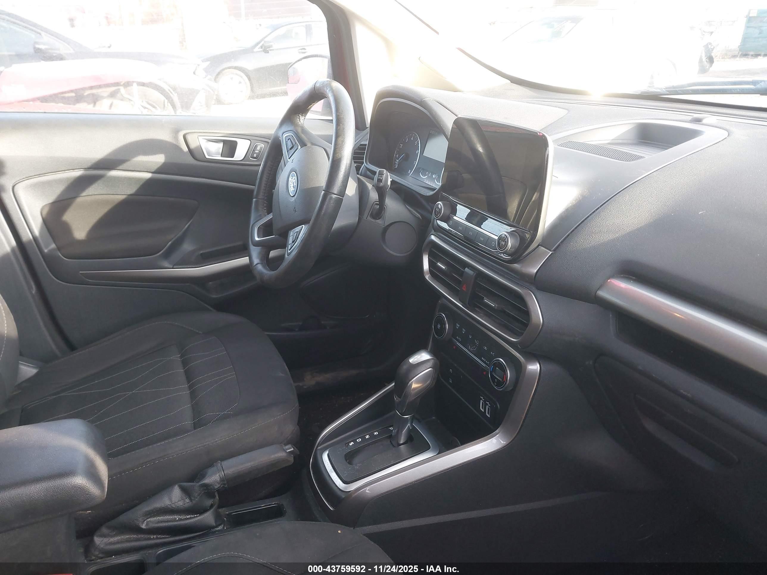 FORD ECOSPORT image 5