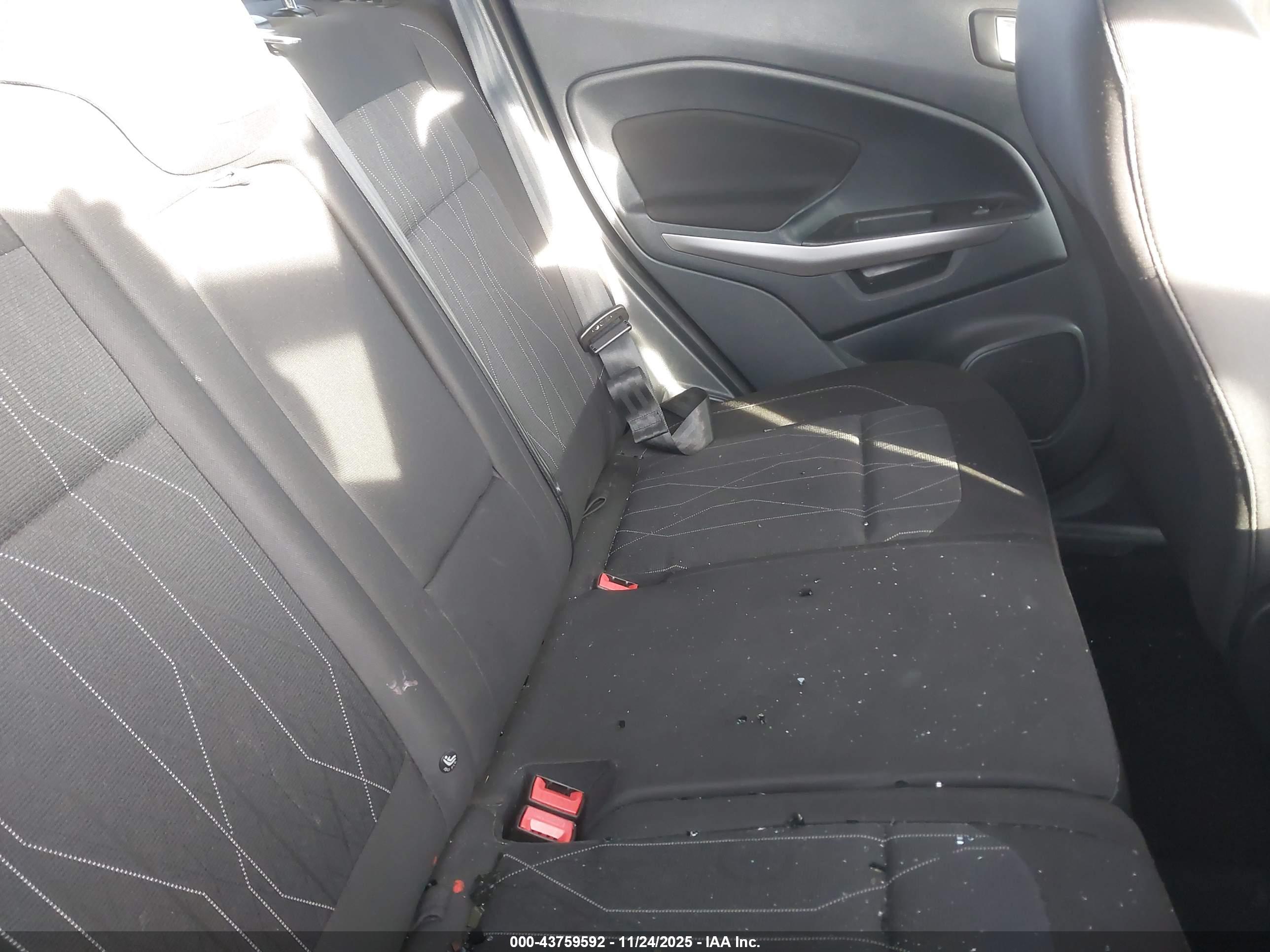FORD ECOSPORT image 8