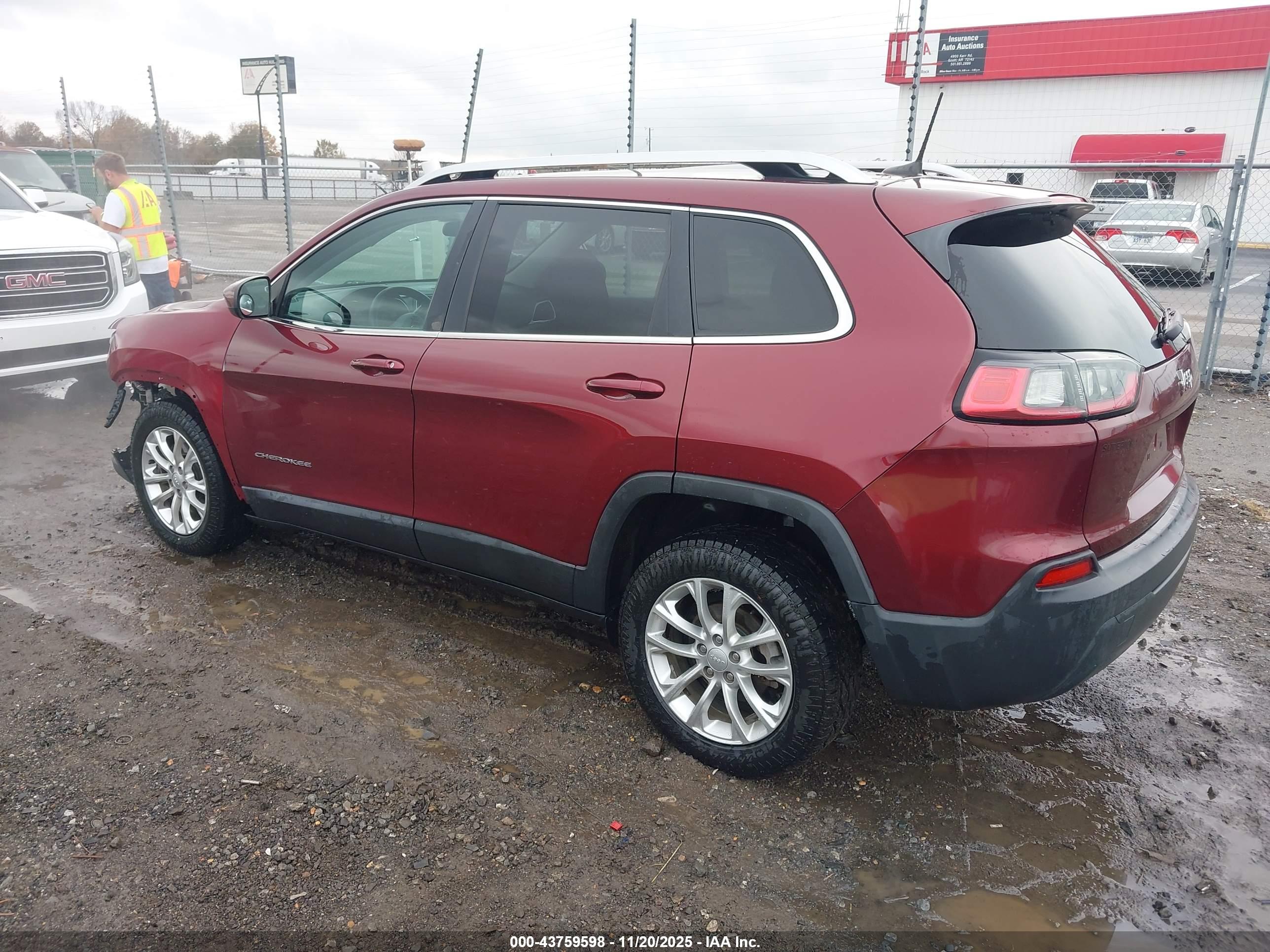 JEEP CHEROKEE image 3