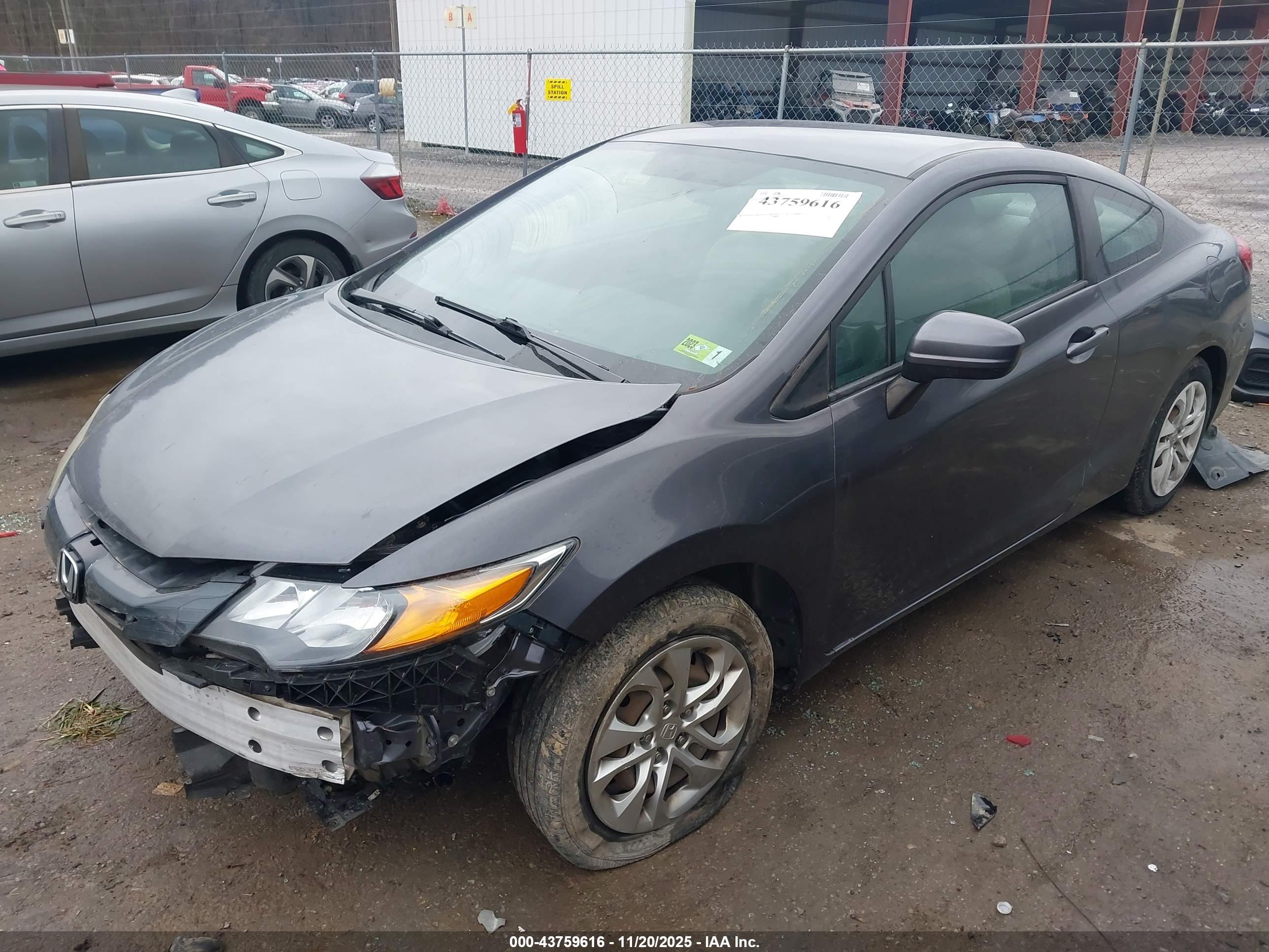 HONDA CIVIC image 2