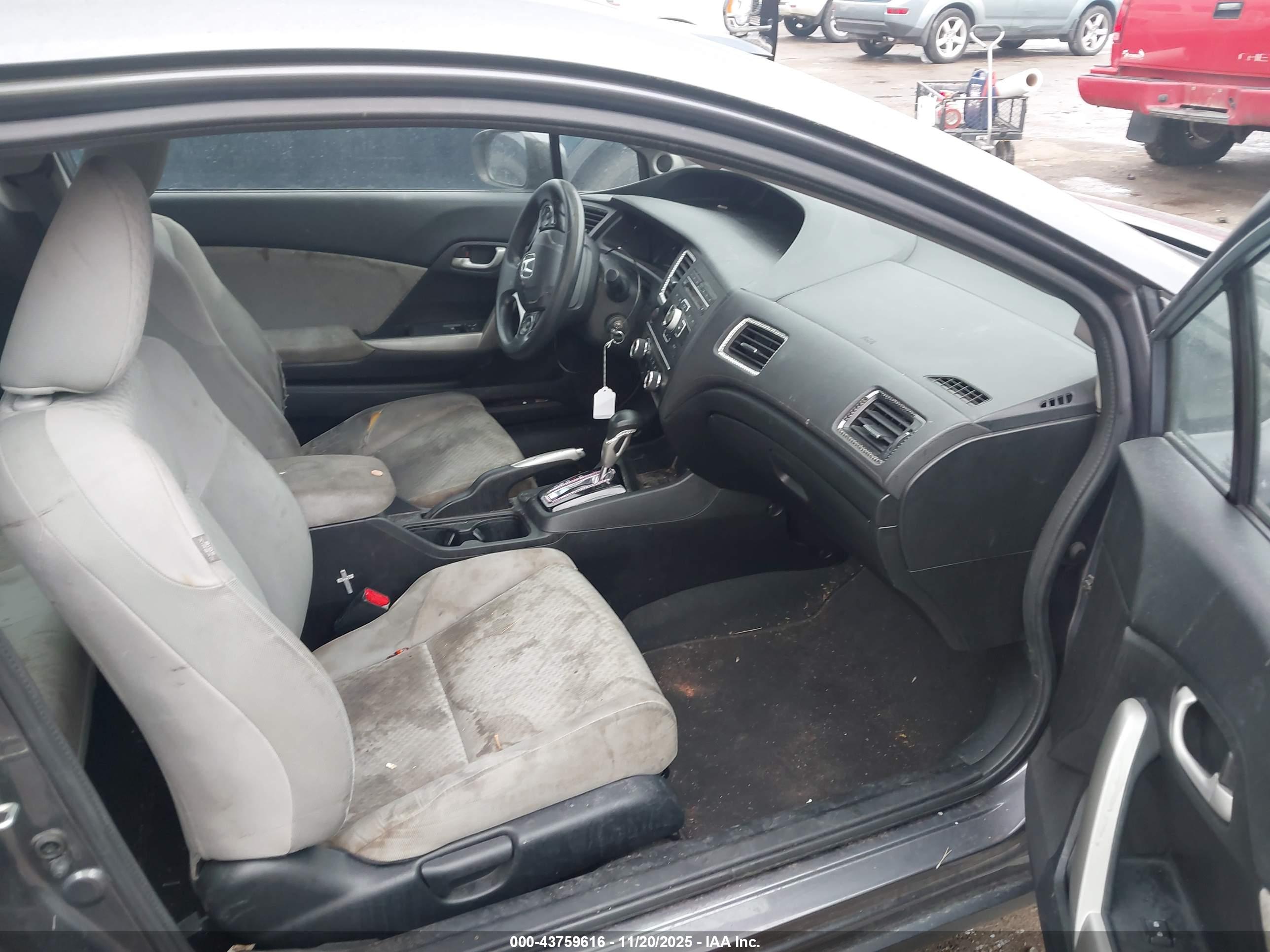 HONDA CIVIC image 5