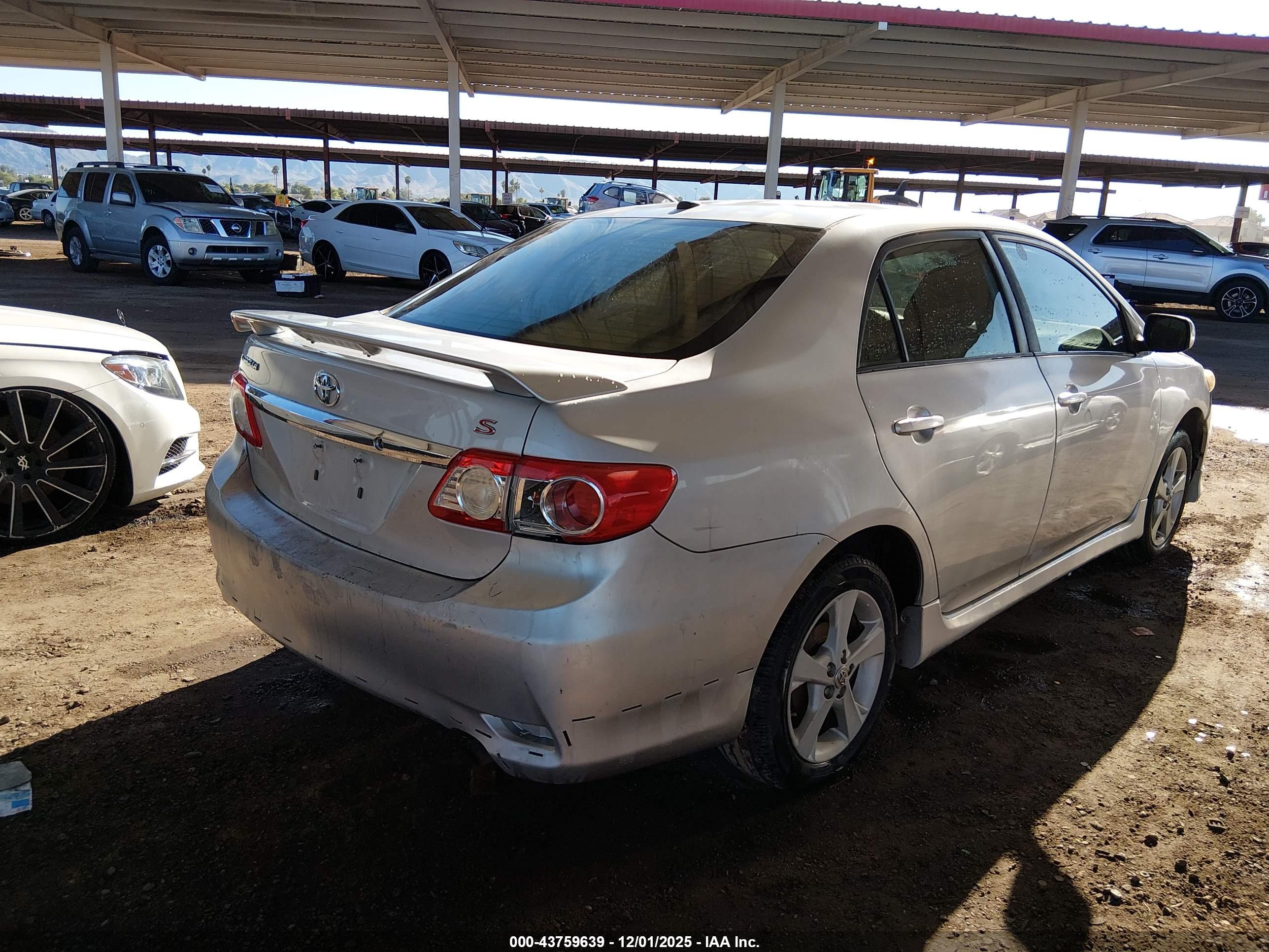 TOYOTA COROLLA image 4