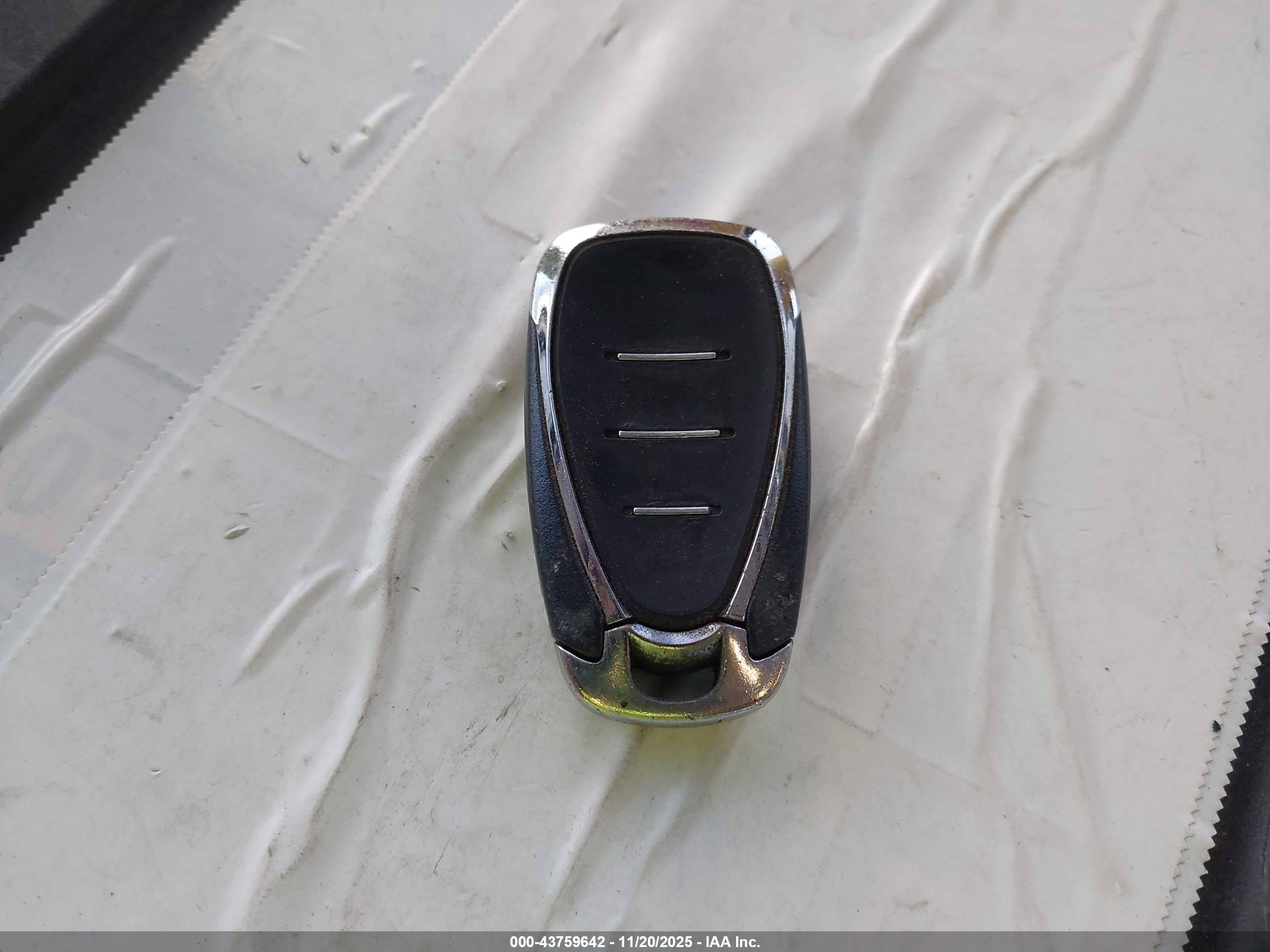 CHEVROLET CRUZE image 11