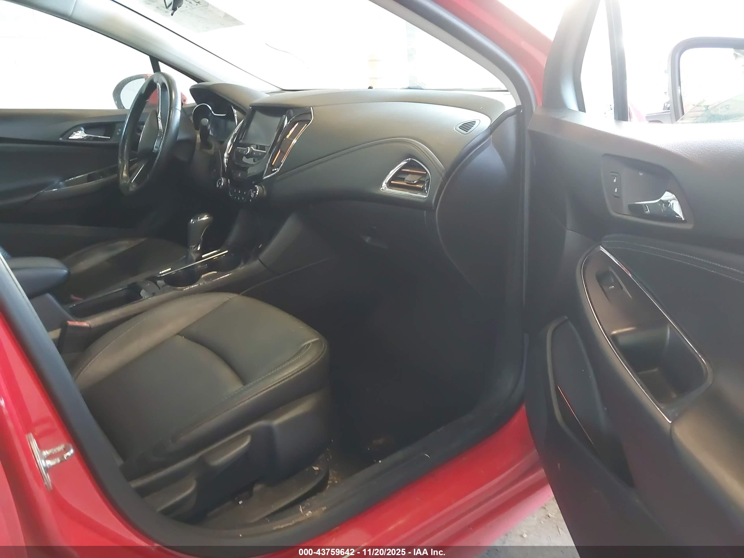 CHEVROLET CRUZE image 5