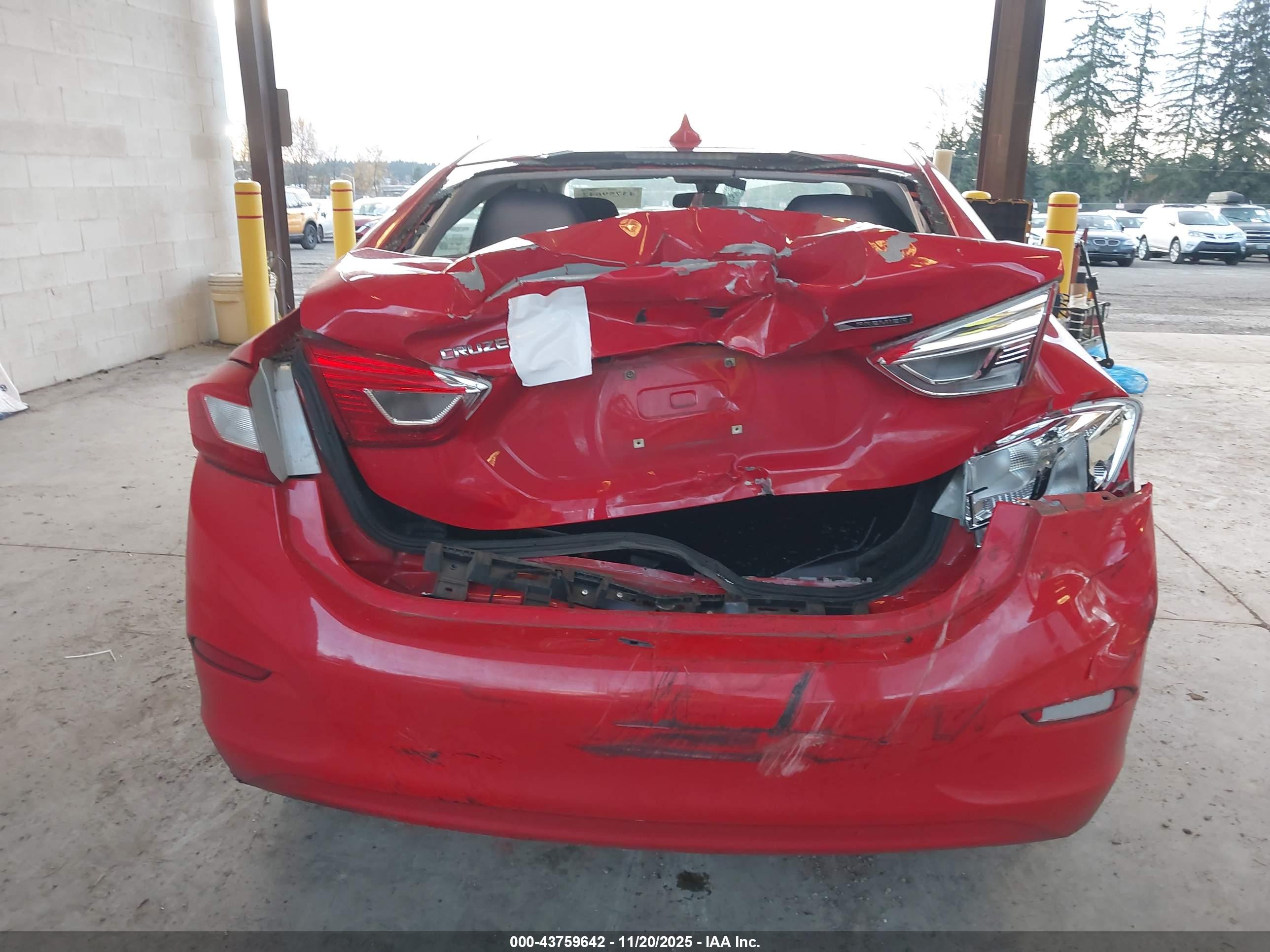 CHEVROLET CRUZE image 6