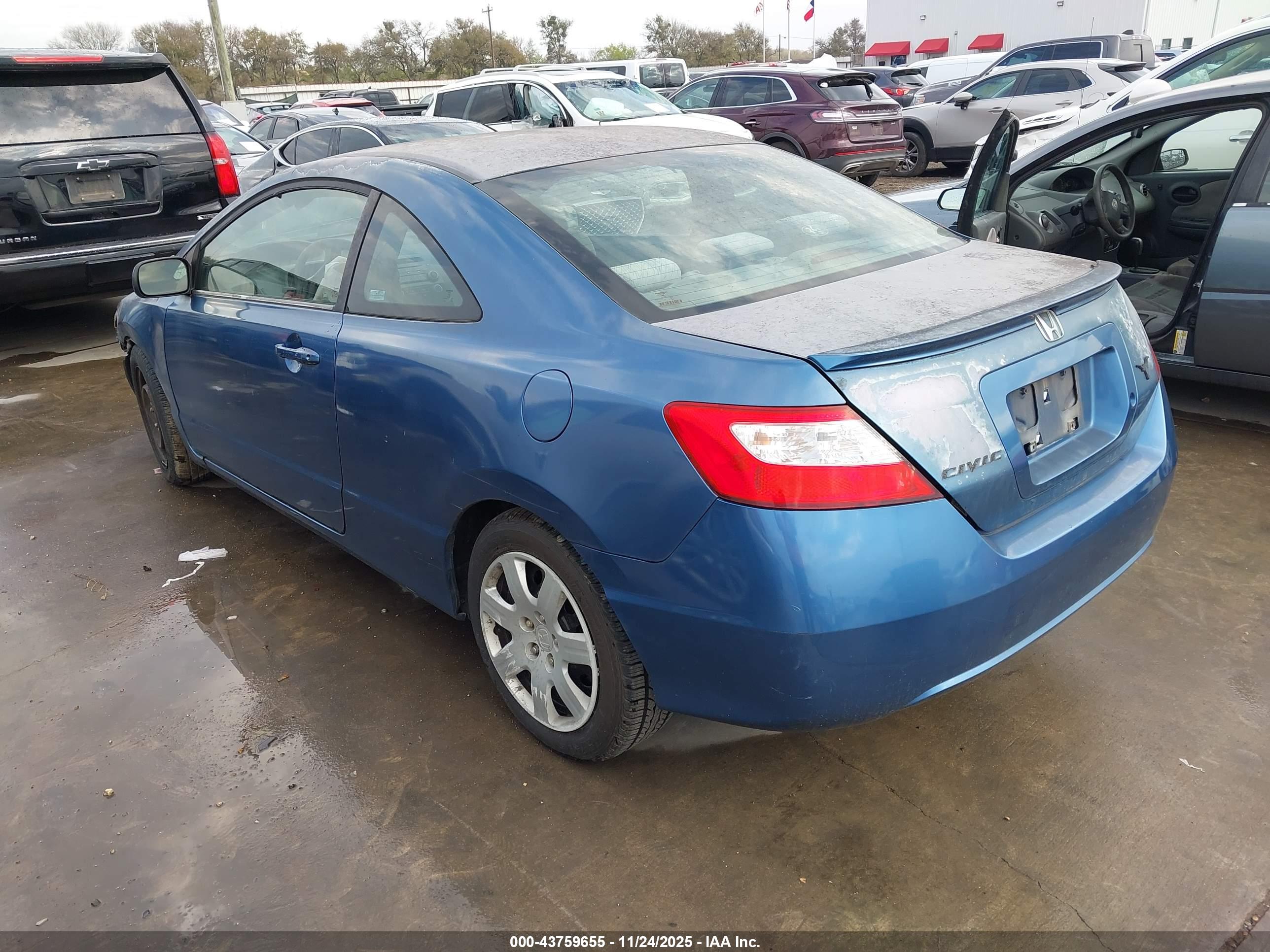 HONDA CIVIC image 3