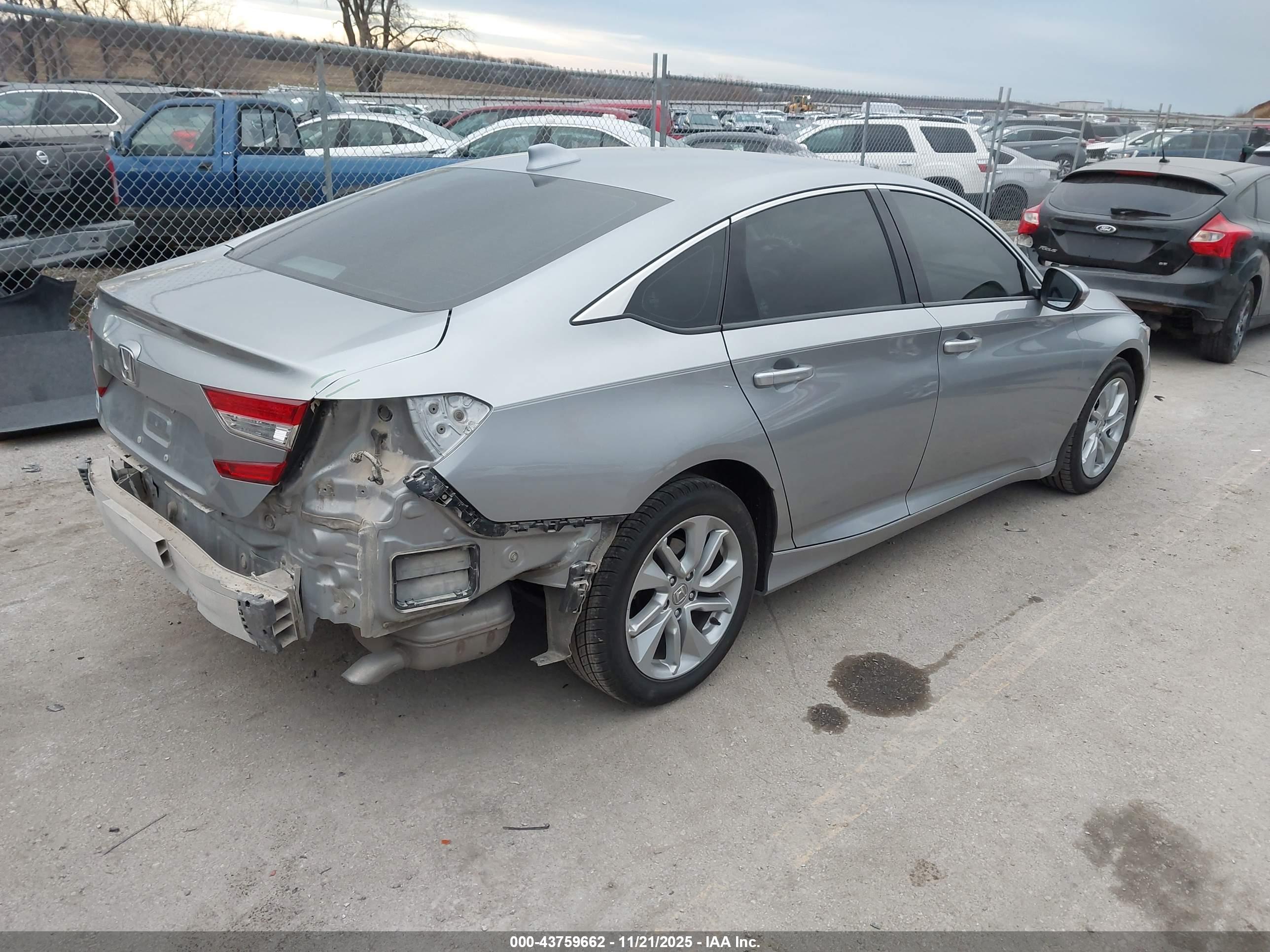 HONDA ACCORD image 4