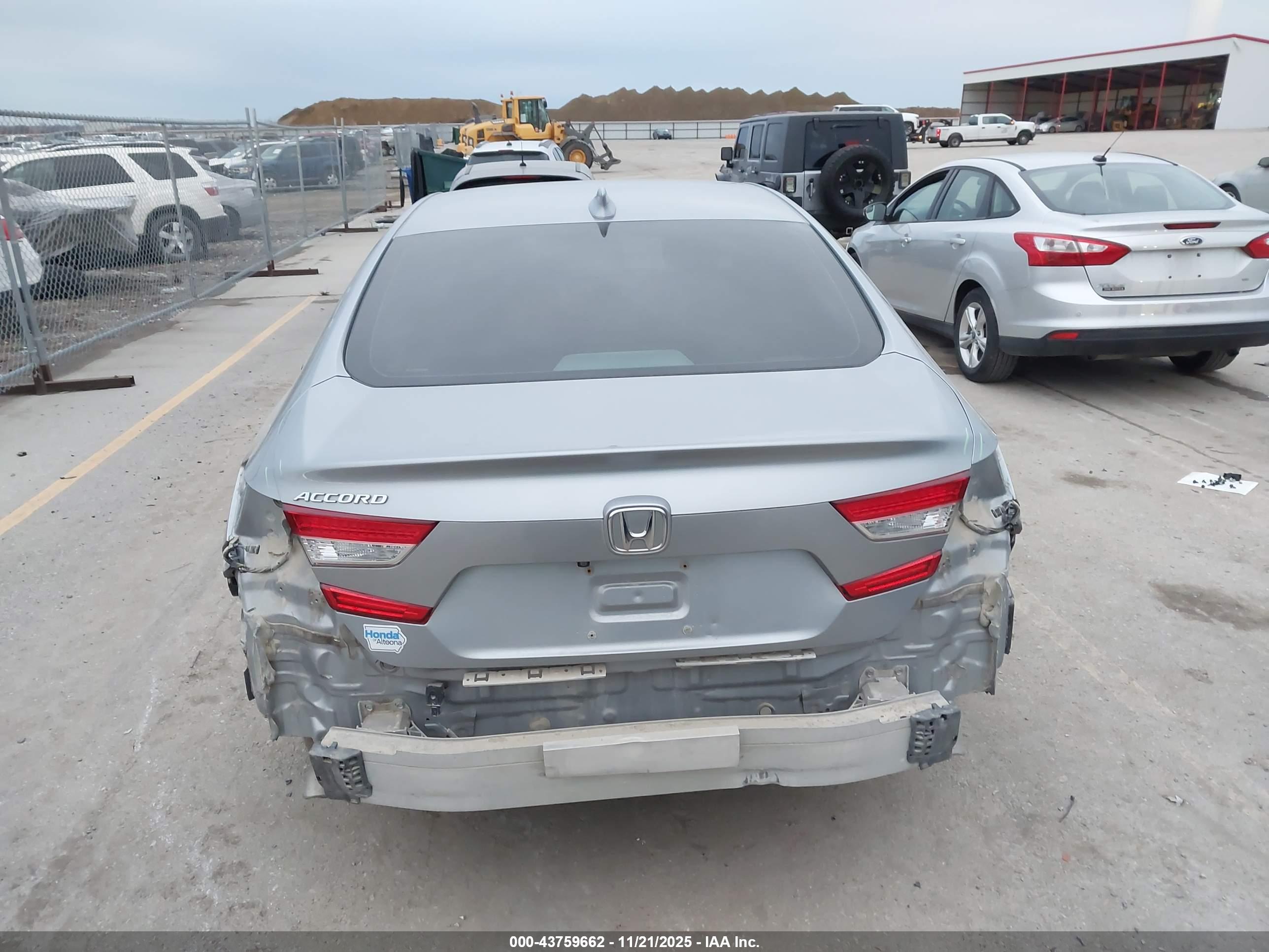HONDA ACCORD image 6