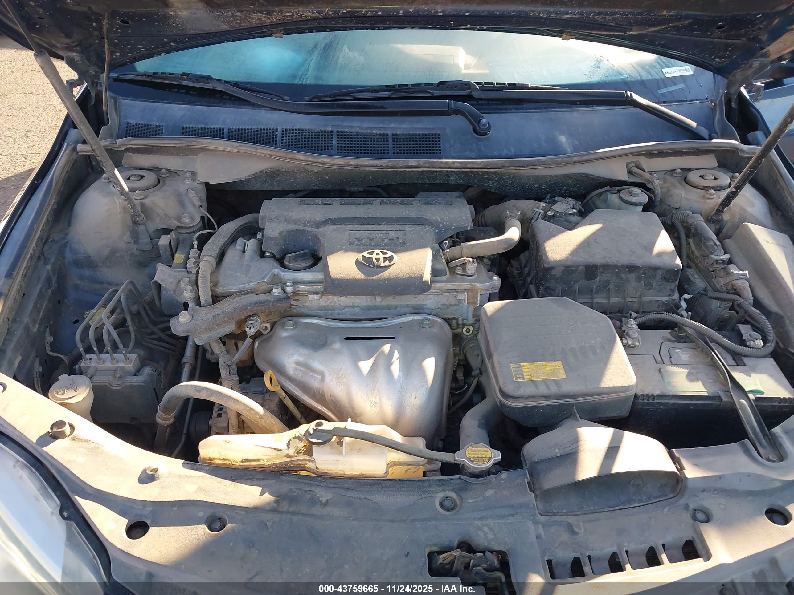 TOYOTA CAMRY image 10