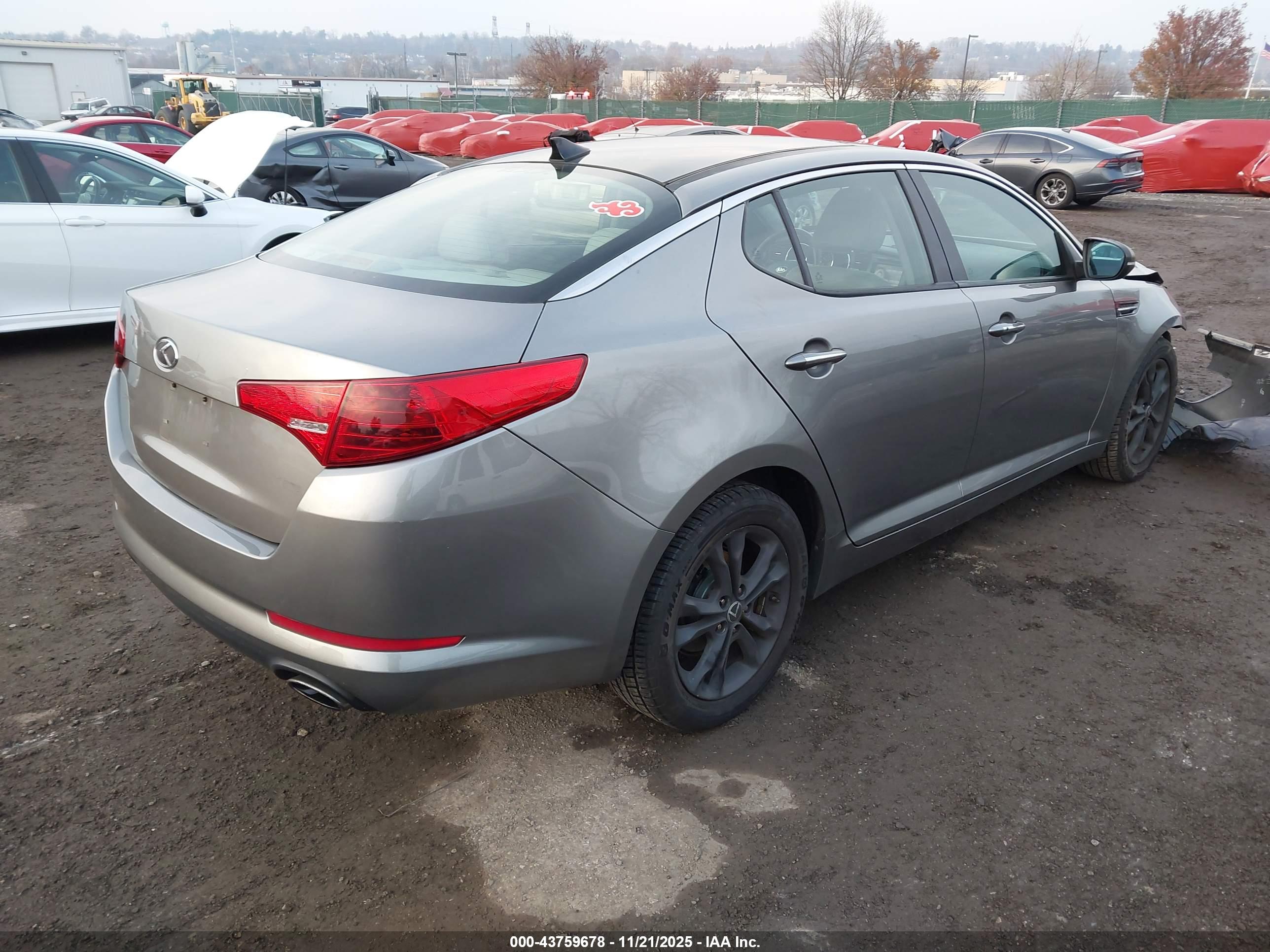 KIA OPTIMA image 4