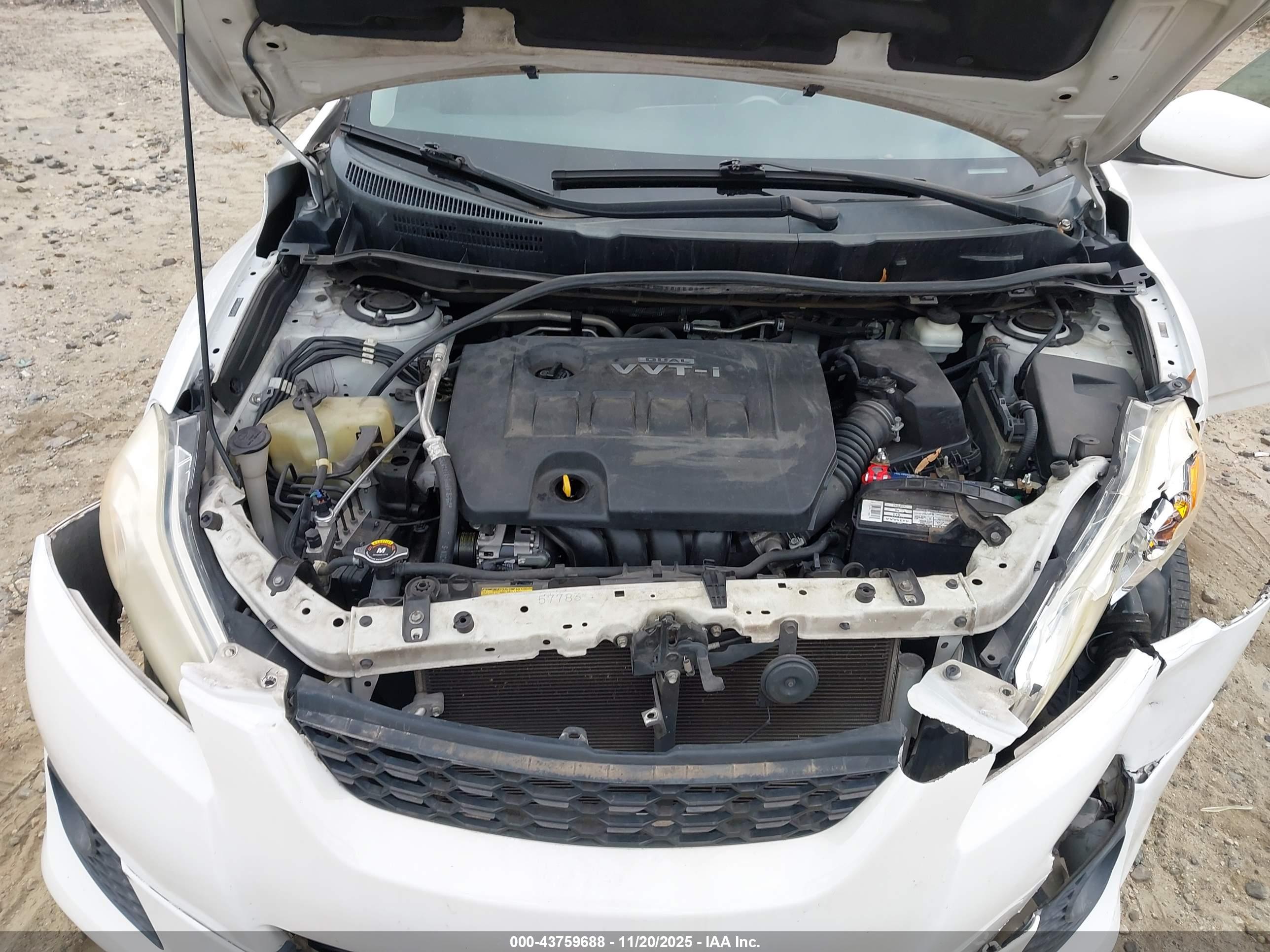 TOYOTA MATRIX image 10