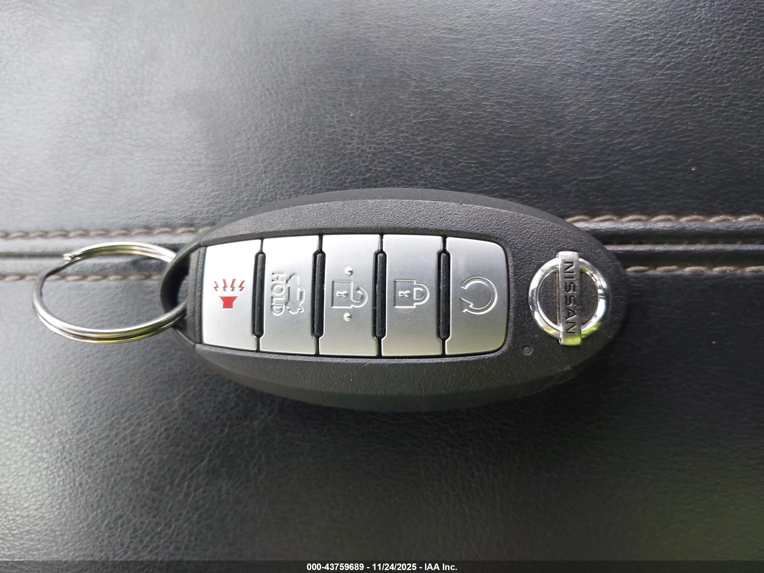 NISSAN ALTIMA image 11