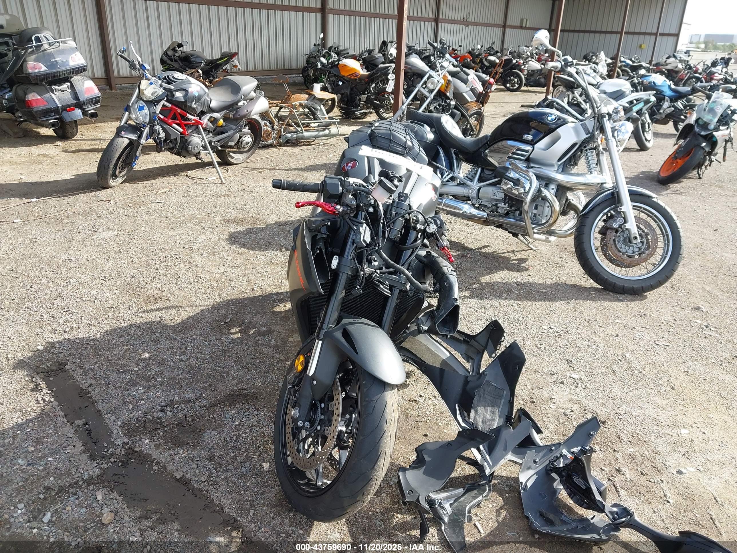 HONDA CBR1000 image 5