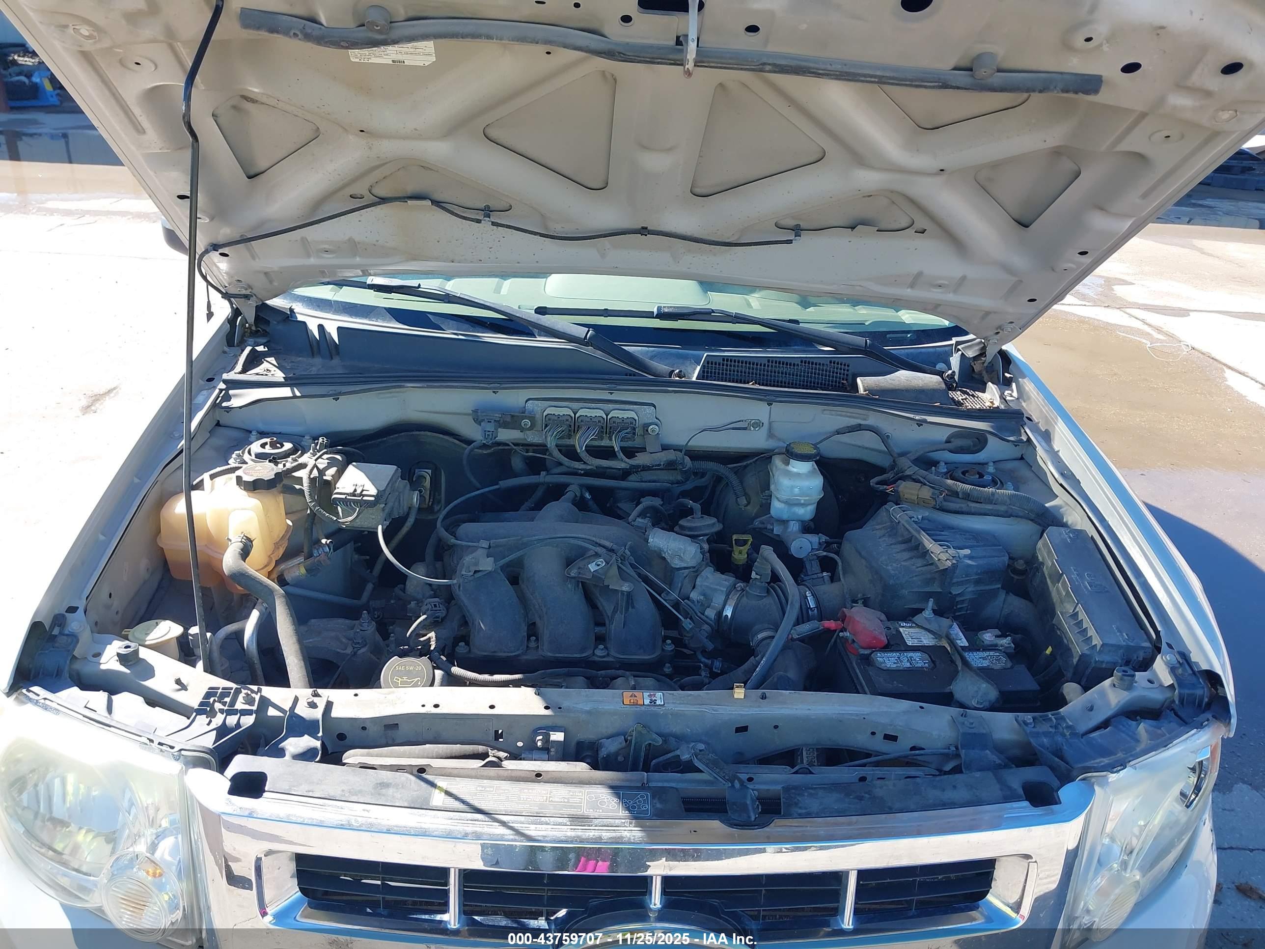 FORD ESCAPE image 10