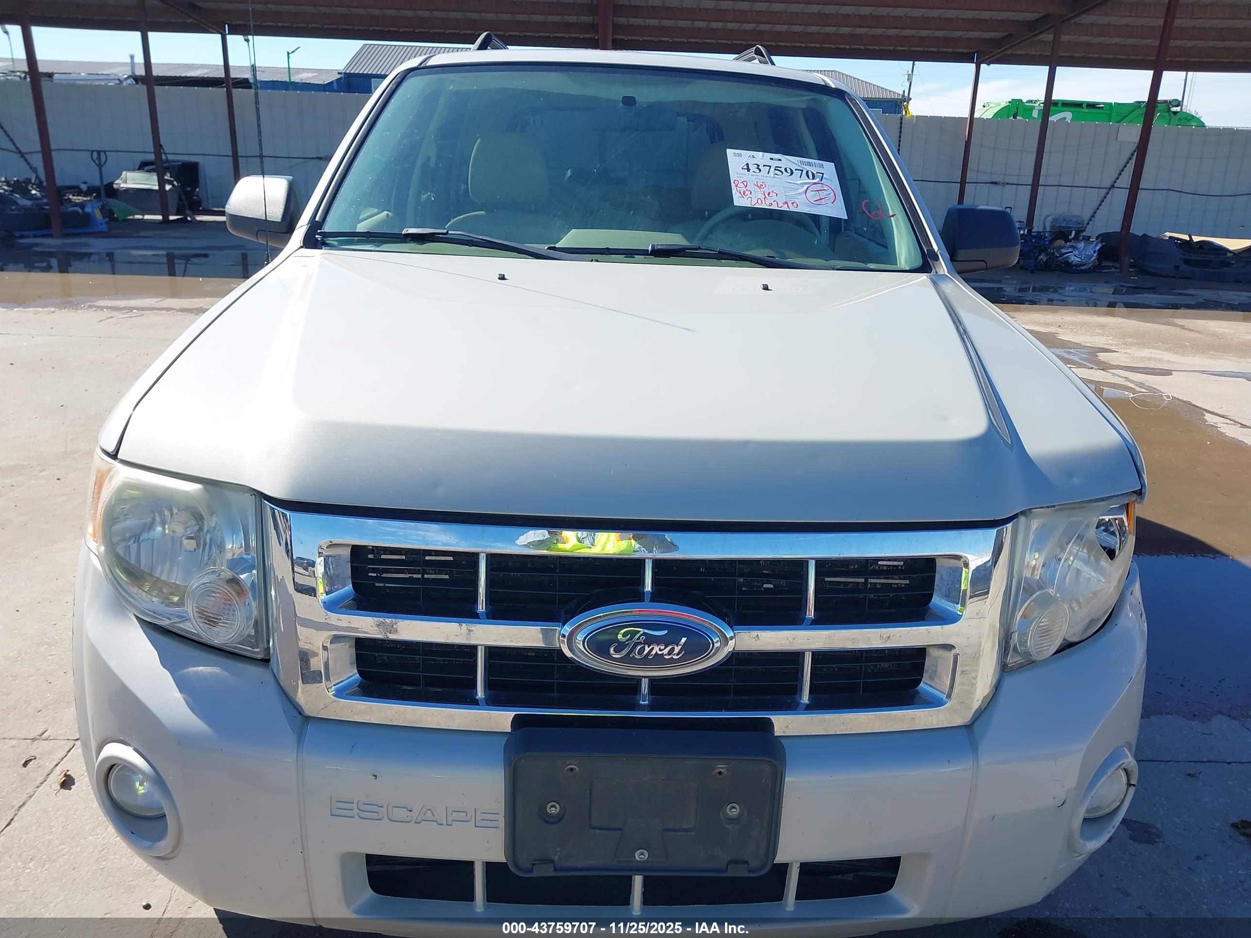FORD ESCAPE image 6