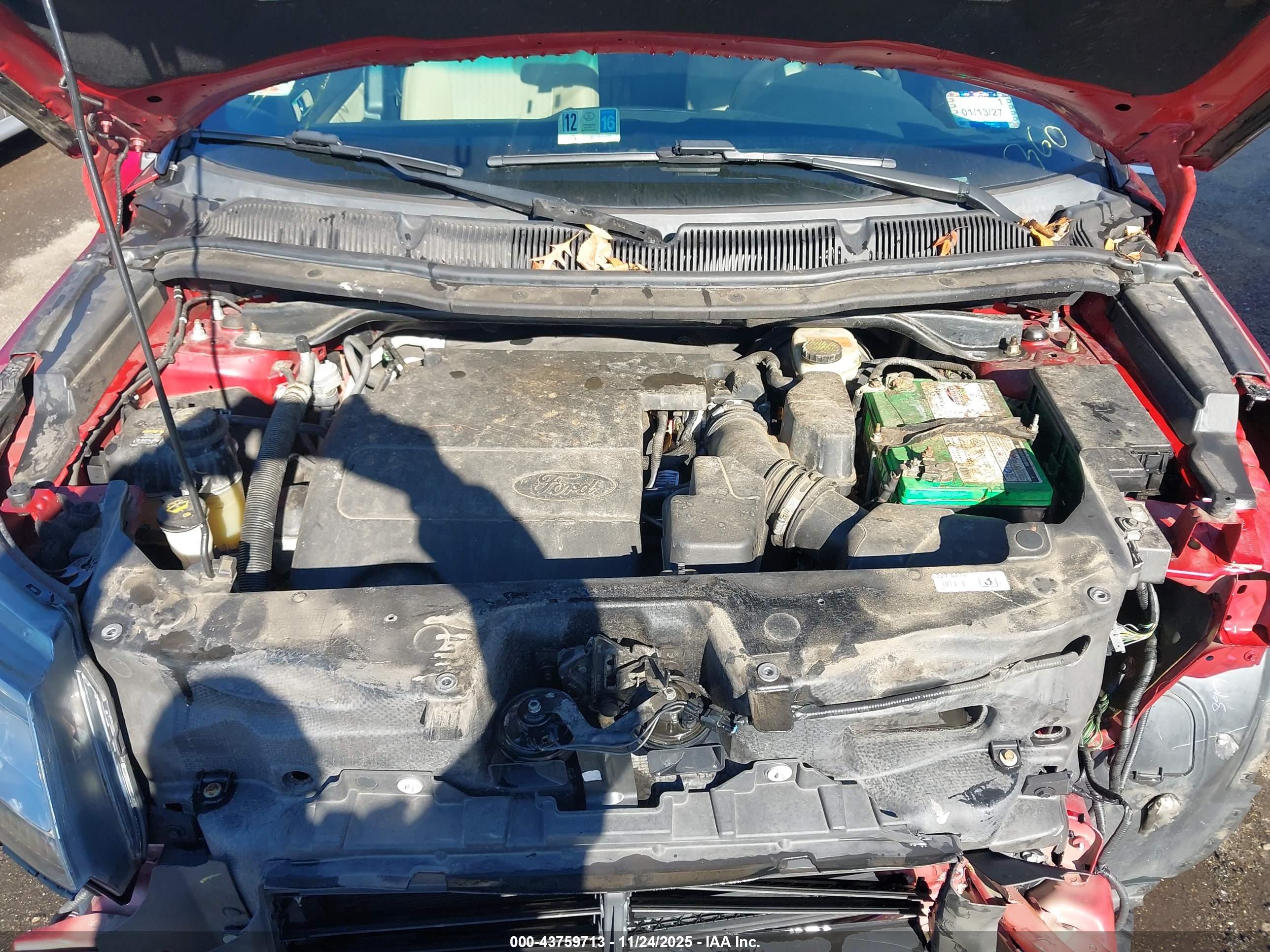 FORD EXPLORER image 10