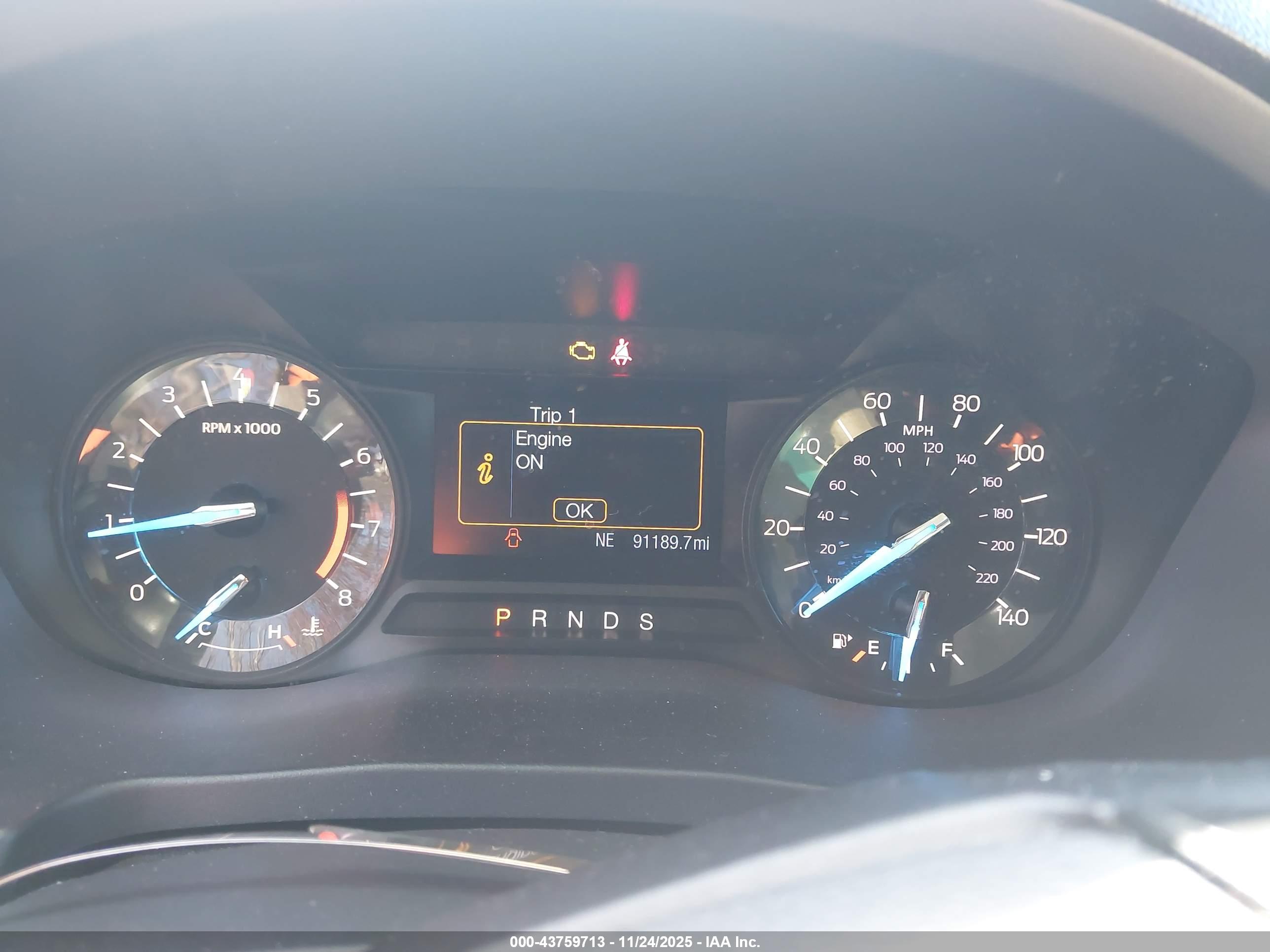 FORD EXPLORER image 7