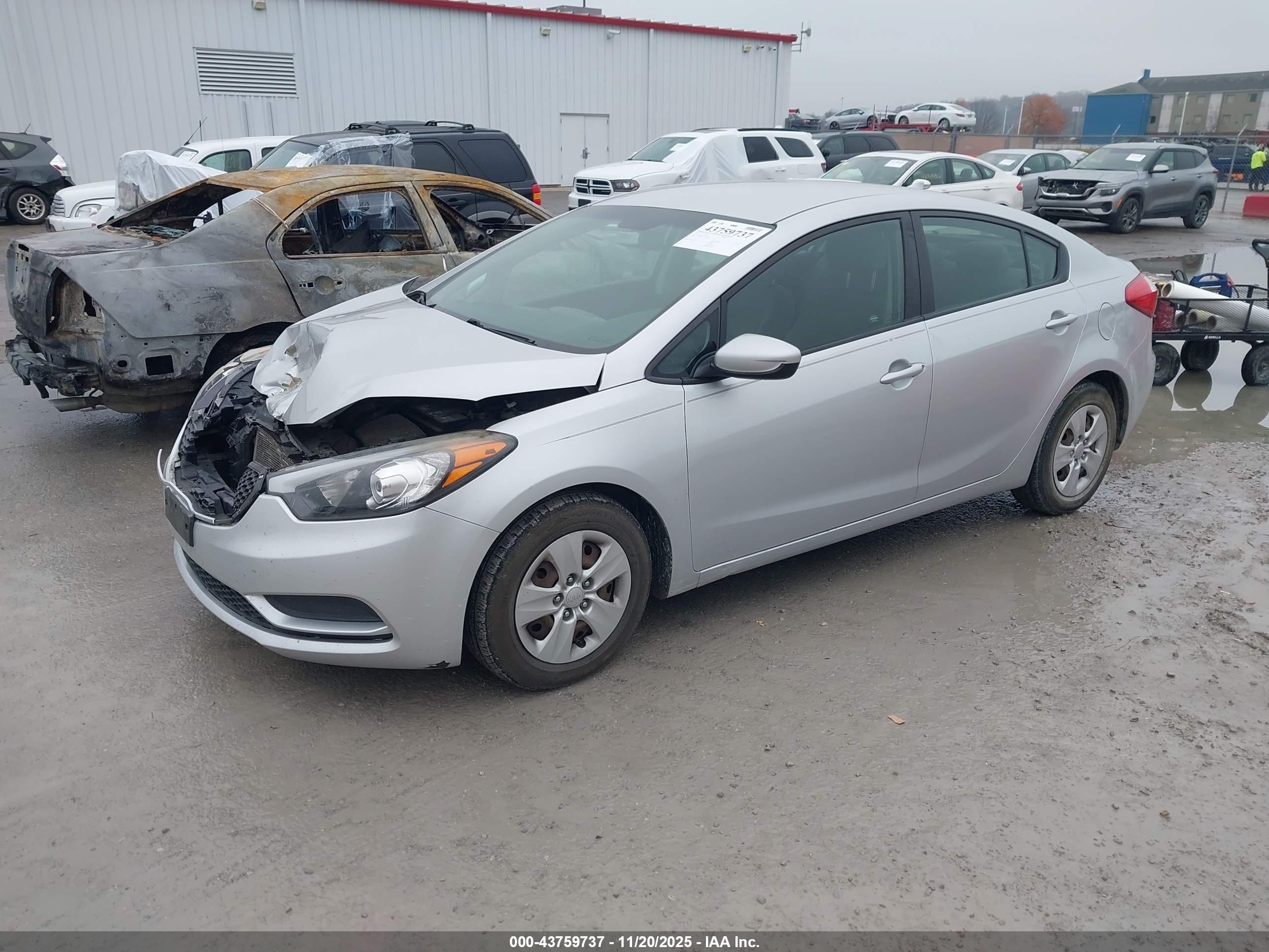 KIA FORTE image 2