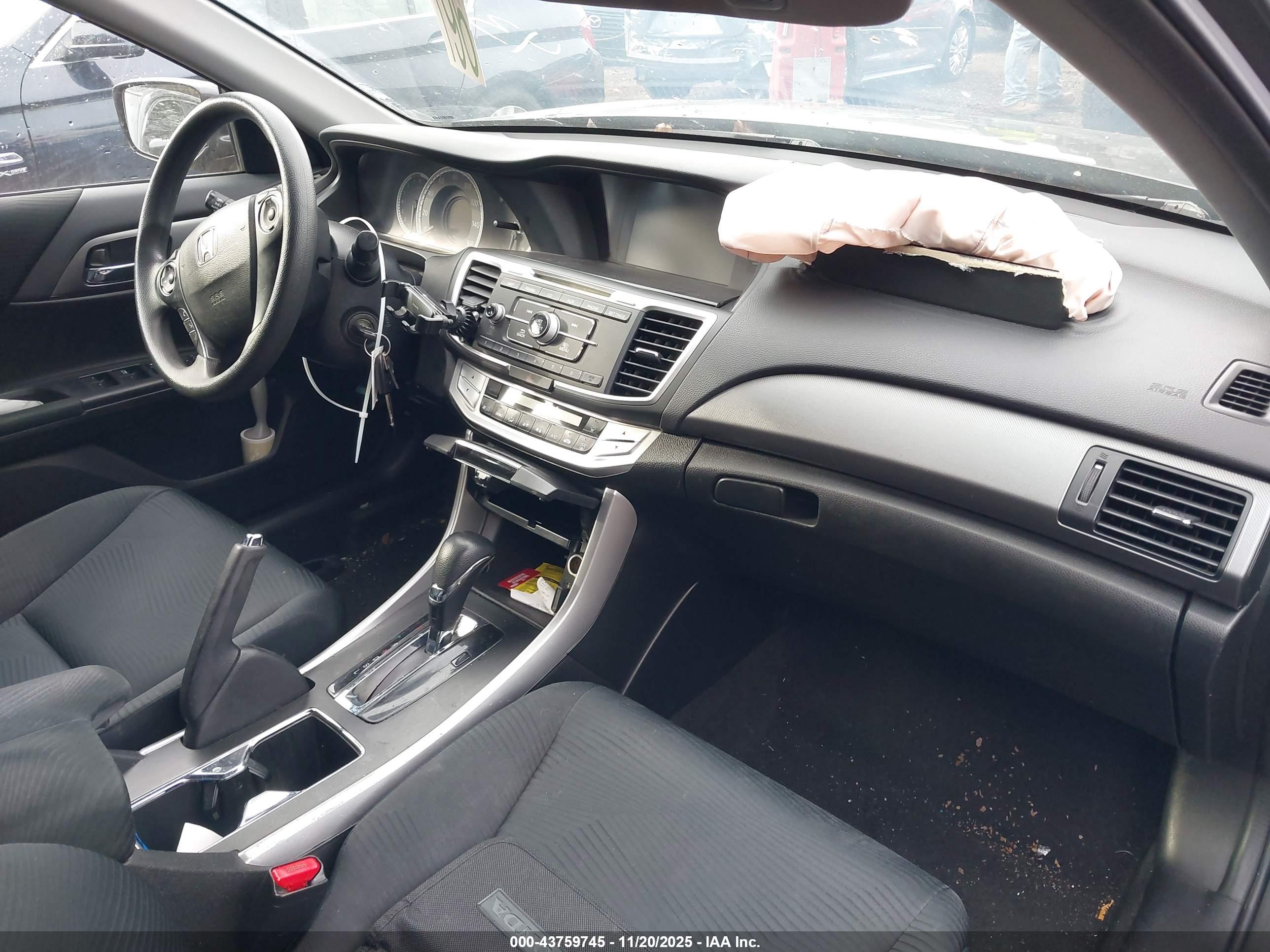 HONDA ACCORD image 5