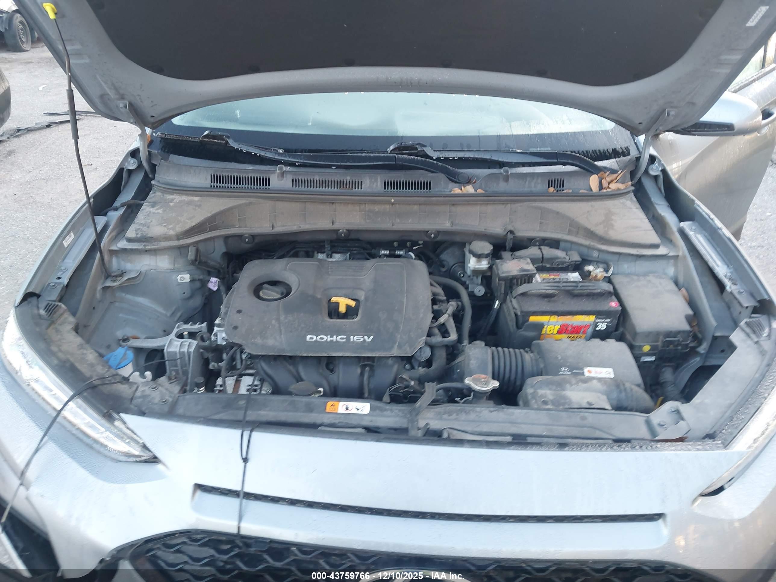HYUNDAI KONA image 10
