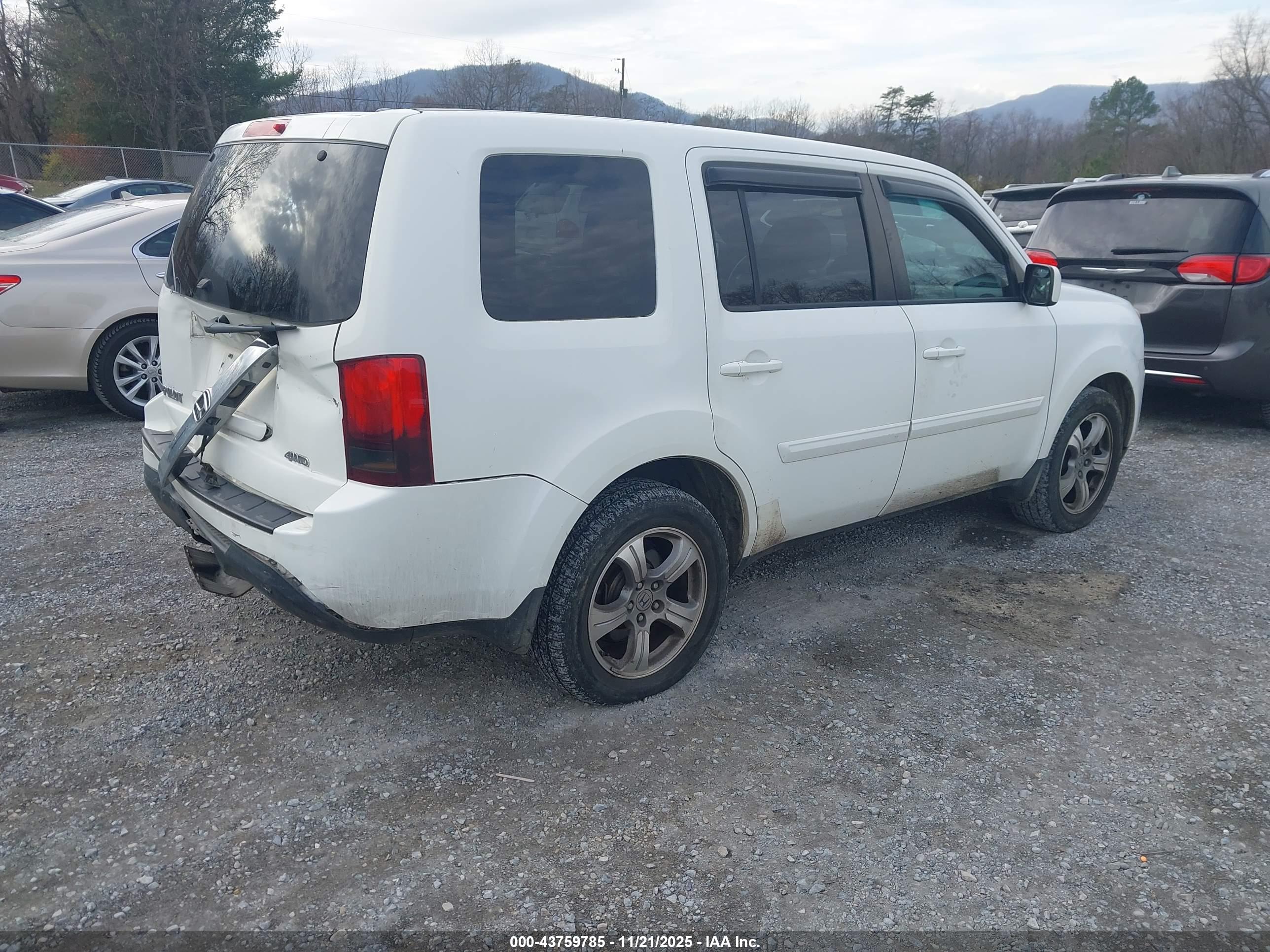HONDA PILOT image 4