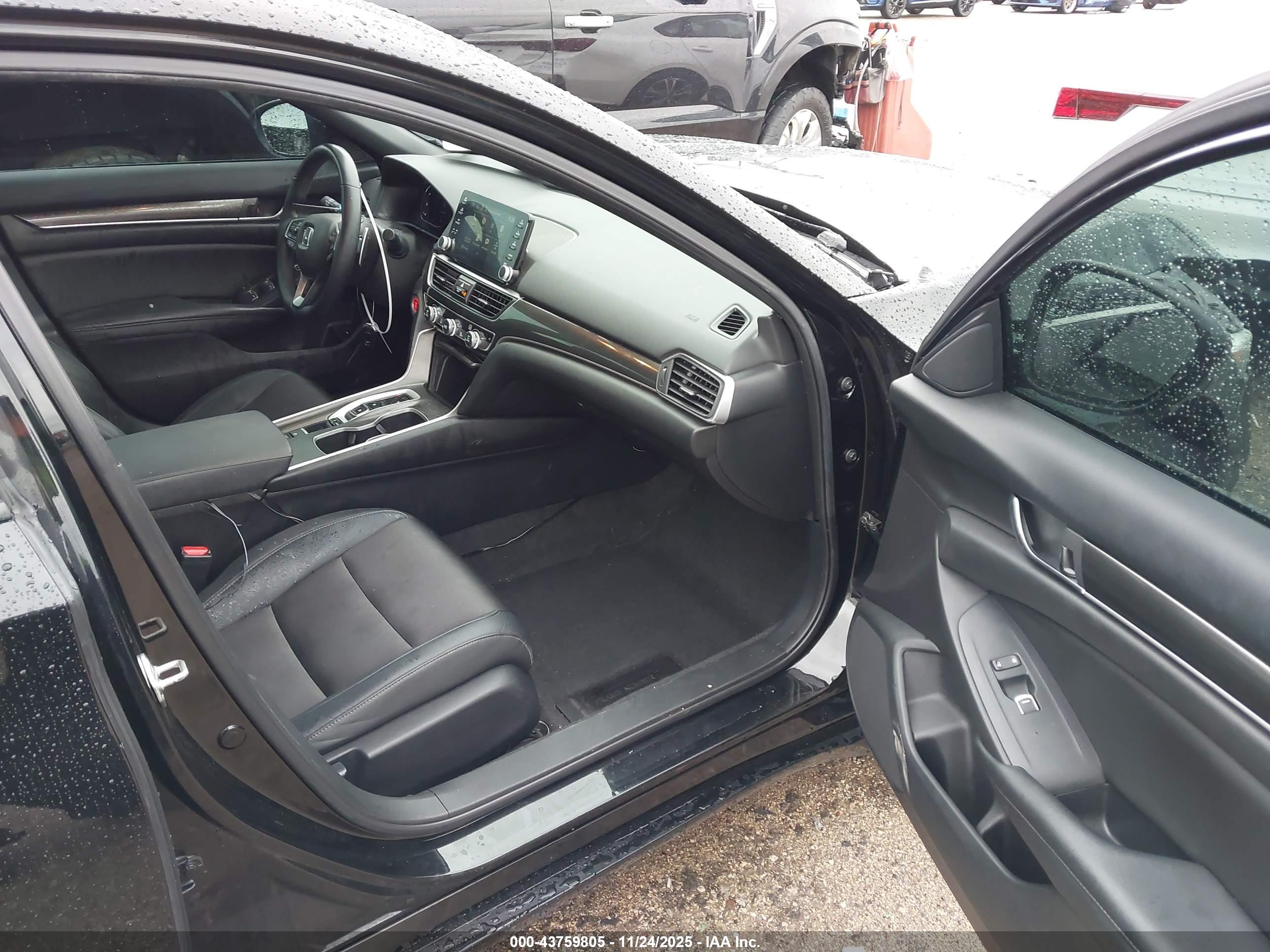HONDA ACCORD image 5