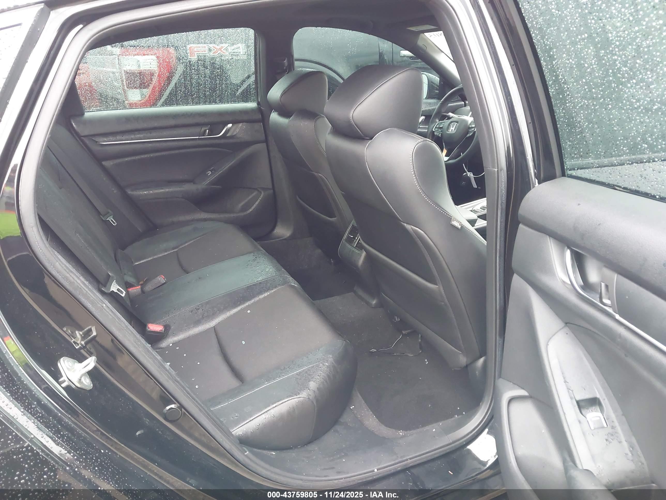 HONDA ACCORD image 8