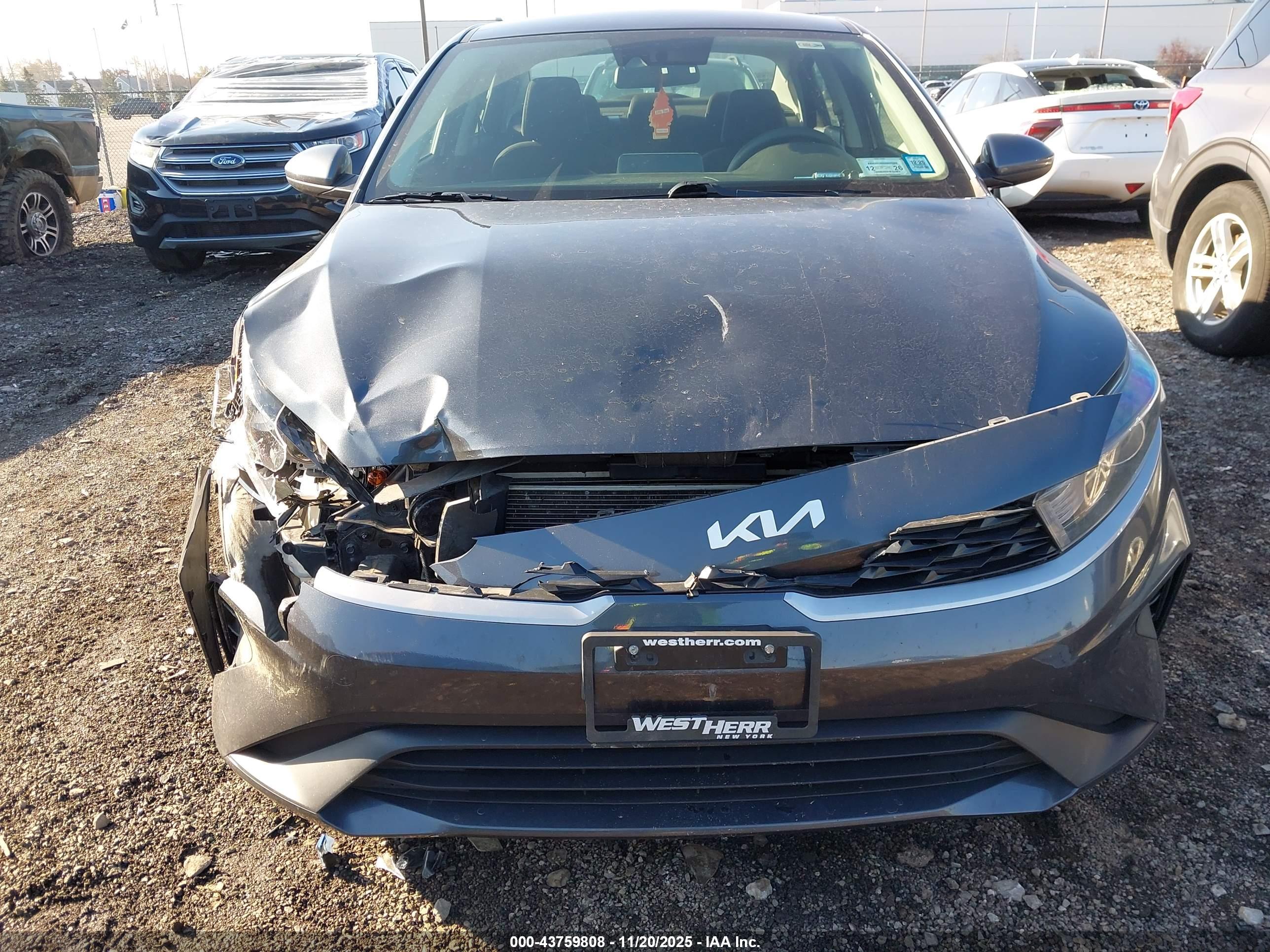 KIA FORTE image 6