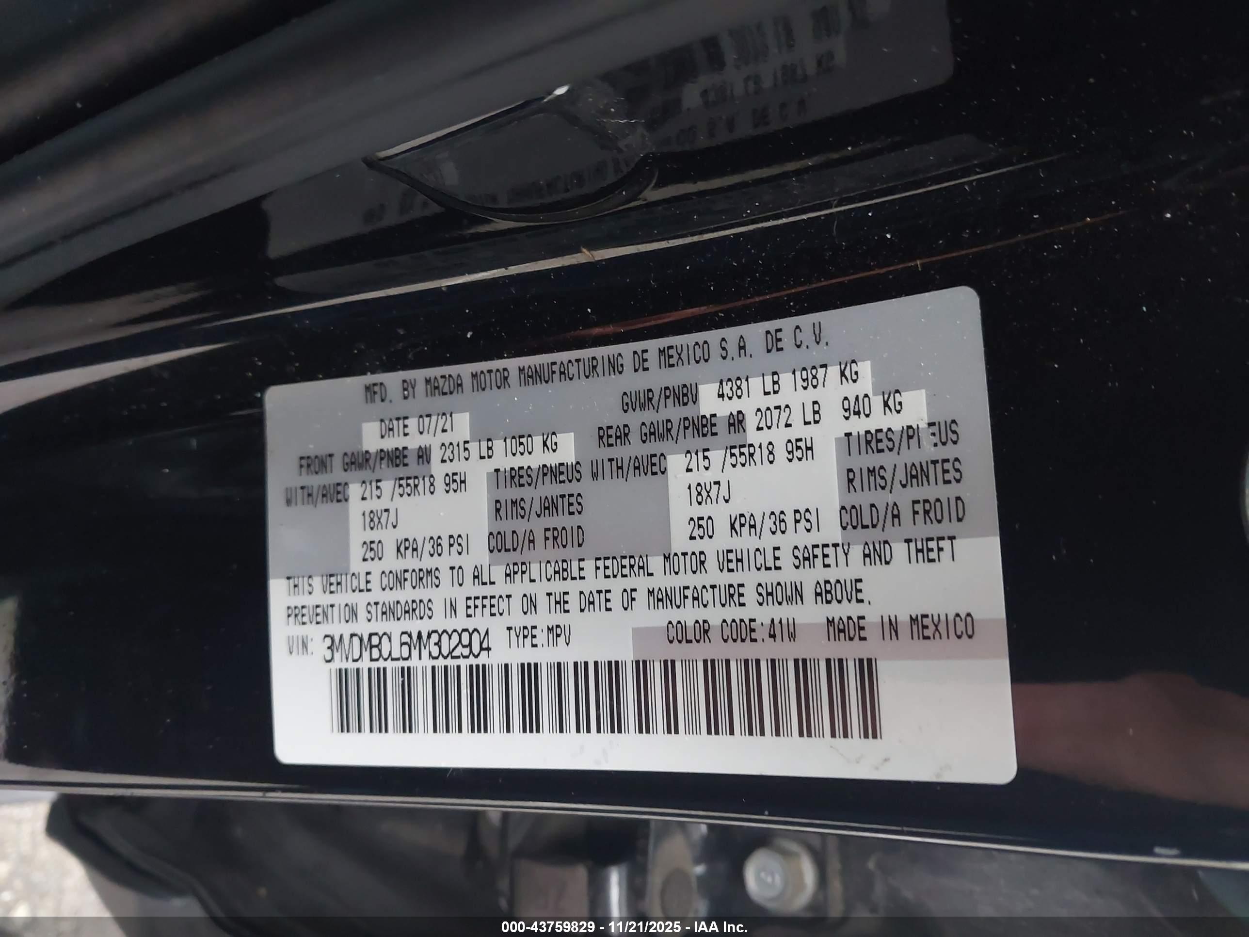 MAZDA CX-30 image 9