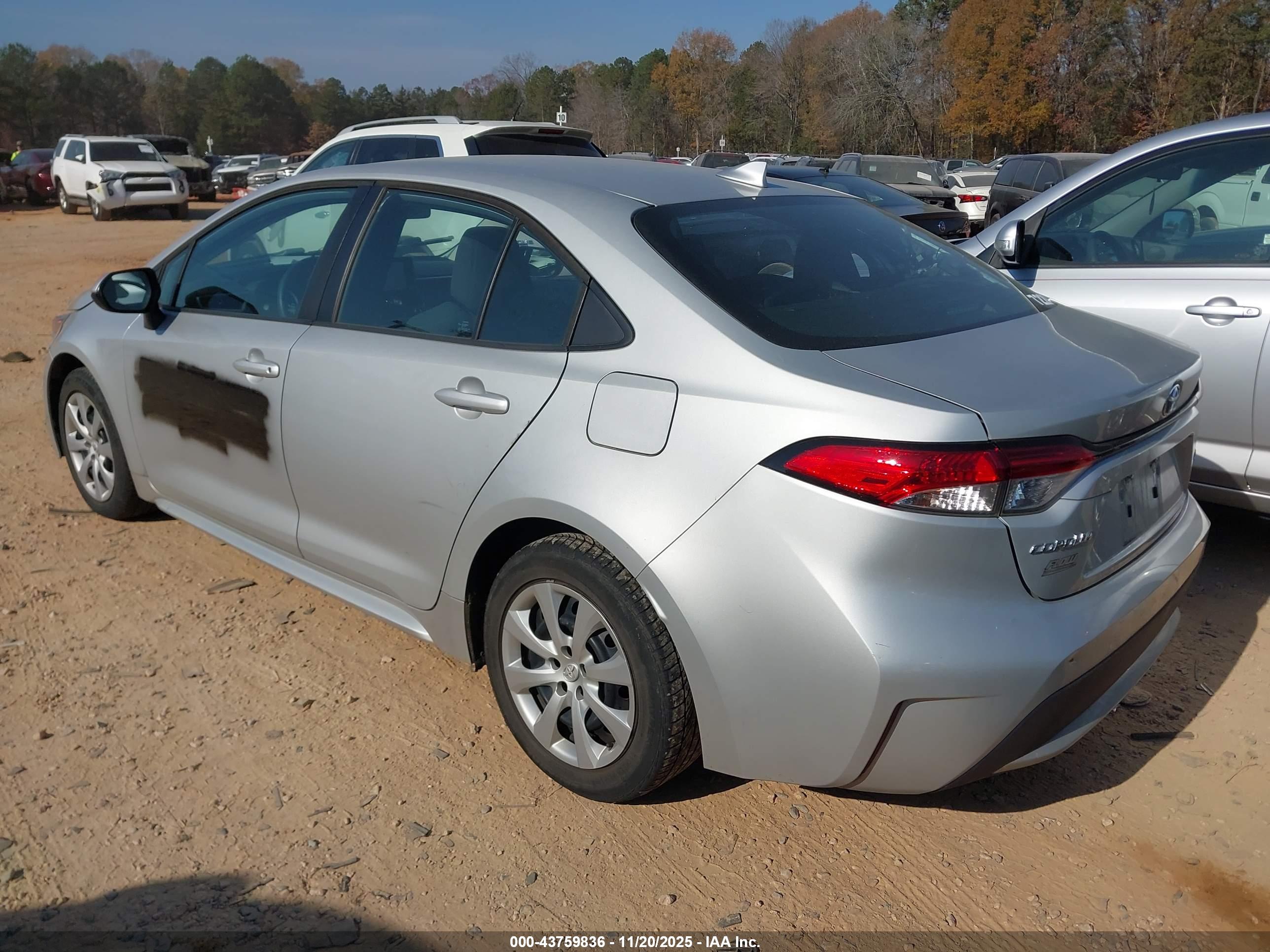TOYOTA COROLLA image 3